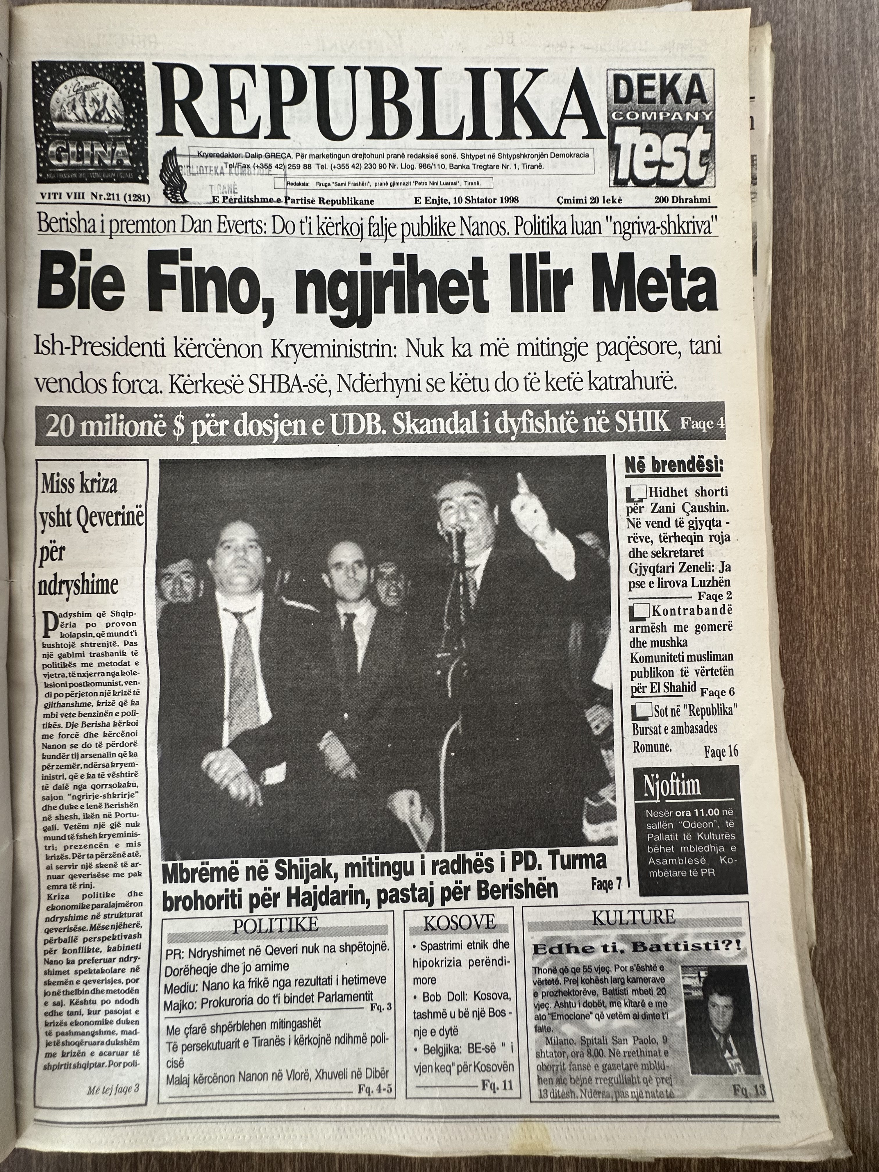 Original newspaper scan