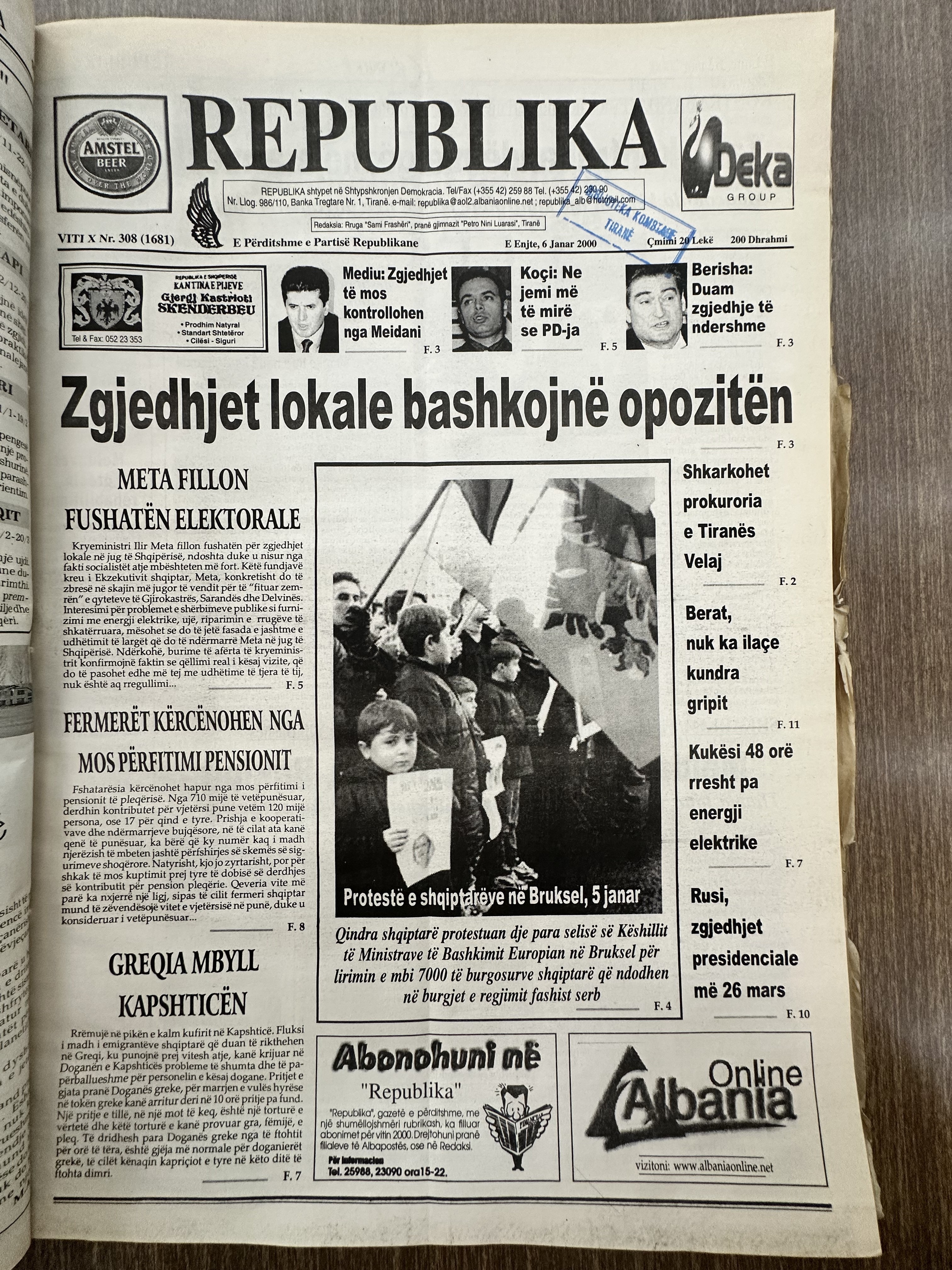 Republika 2000-01-06