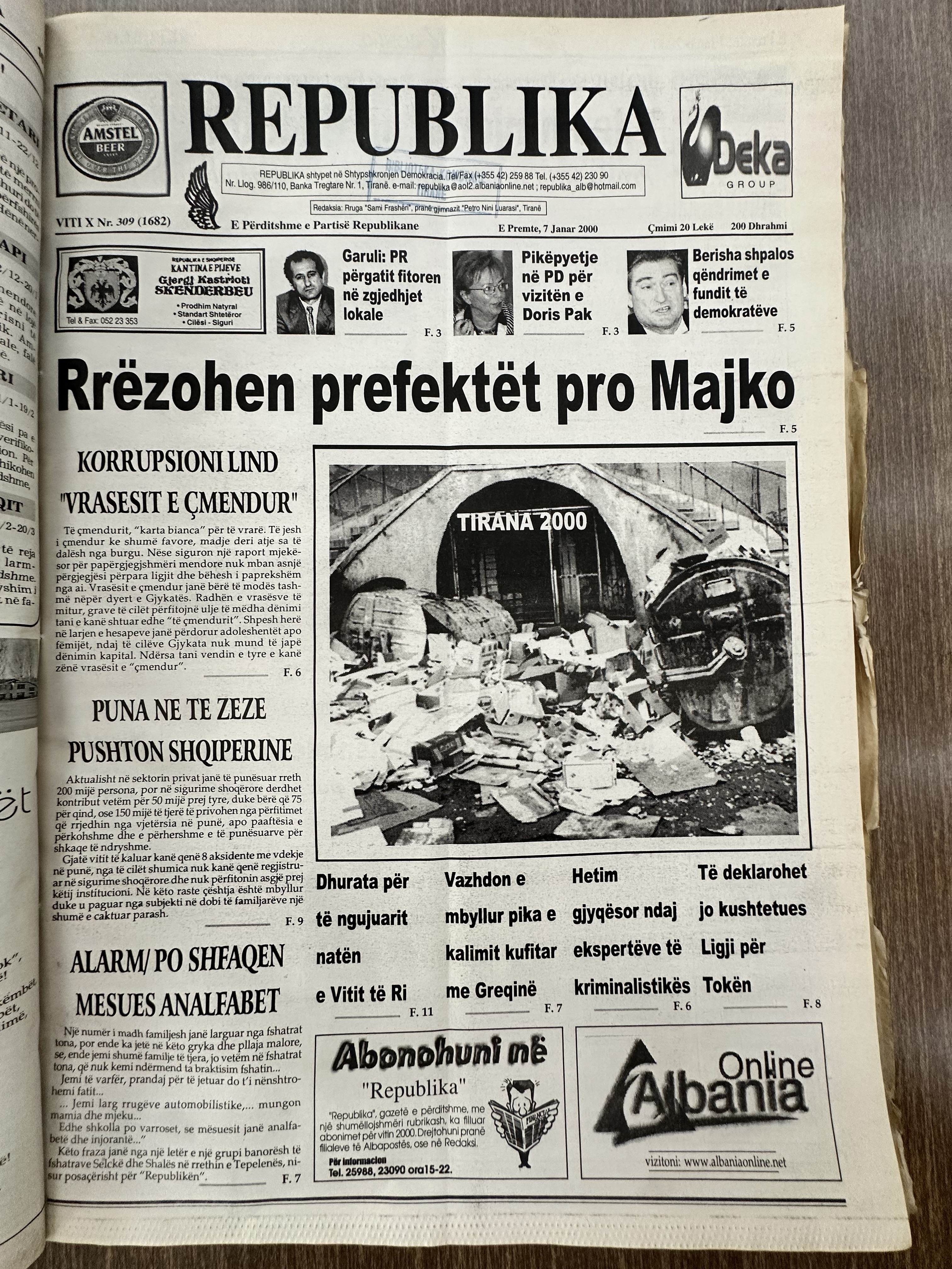 Republika 2000-01-07