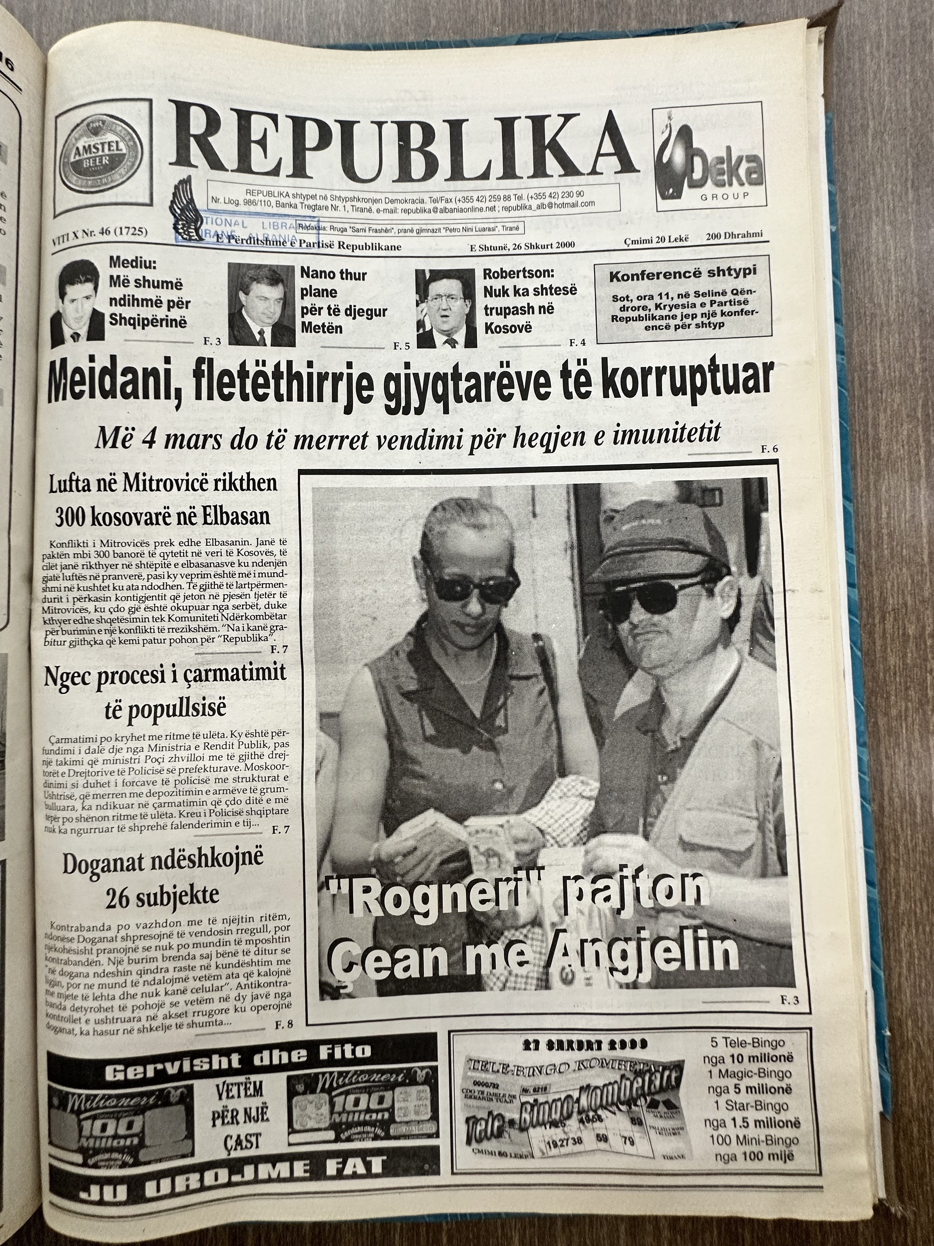 Republika 2000-02-26