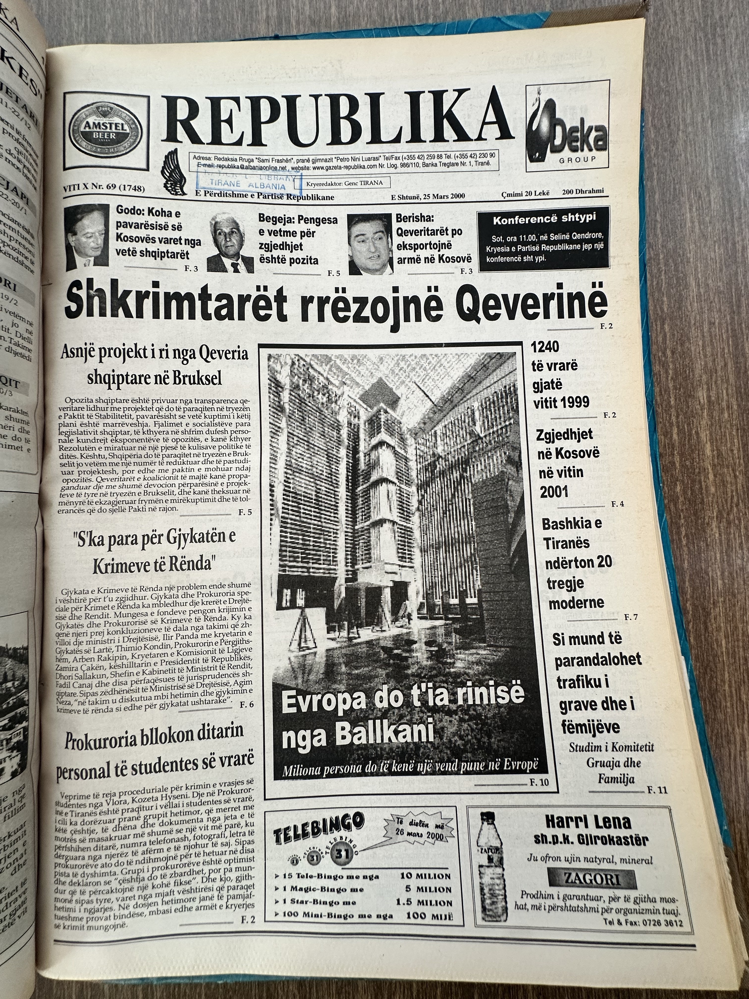 Republika 2000-03-25