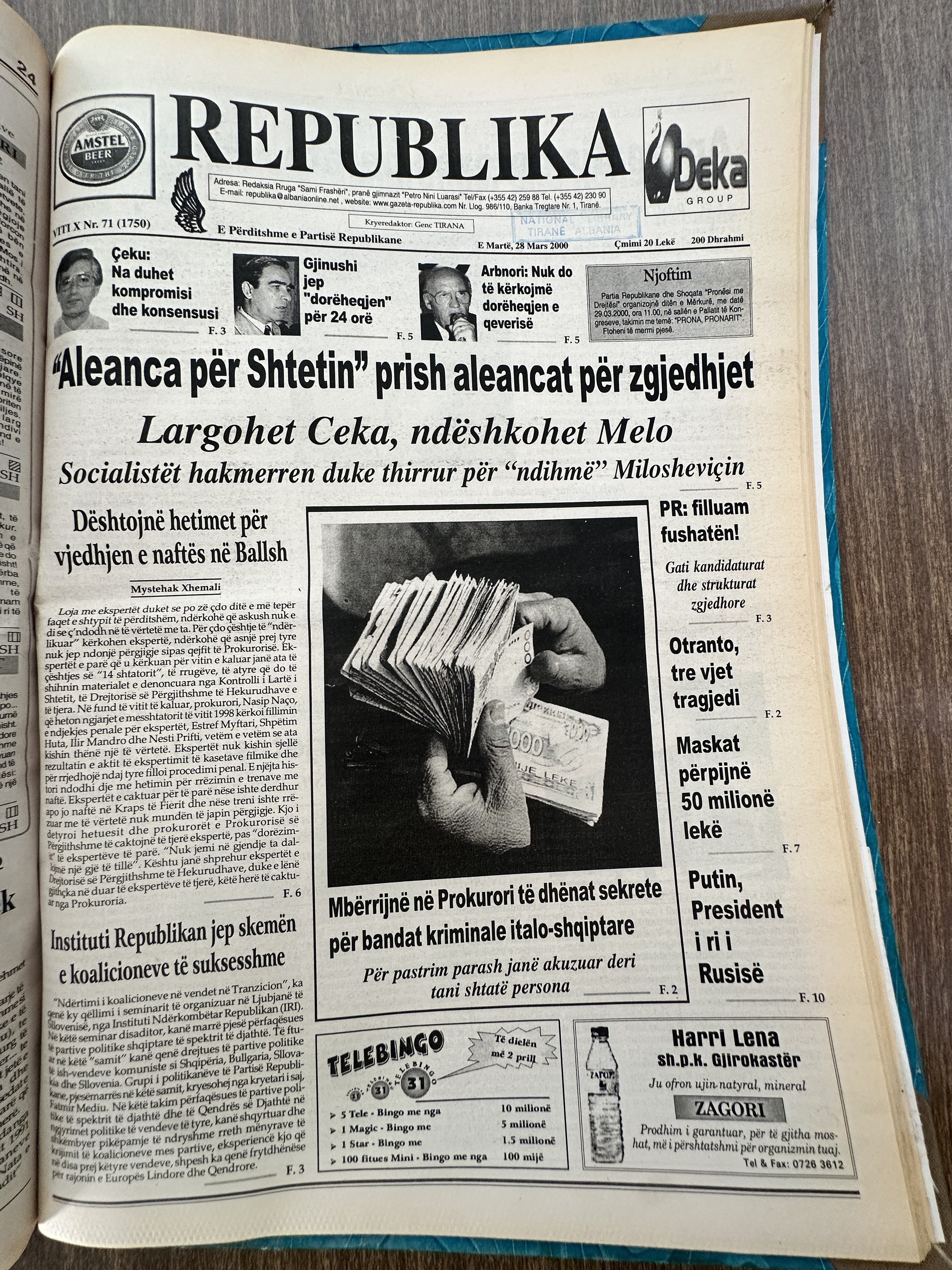 Republika 2000-03-28