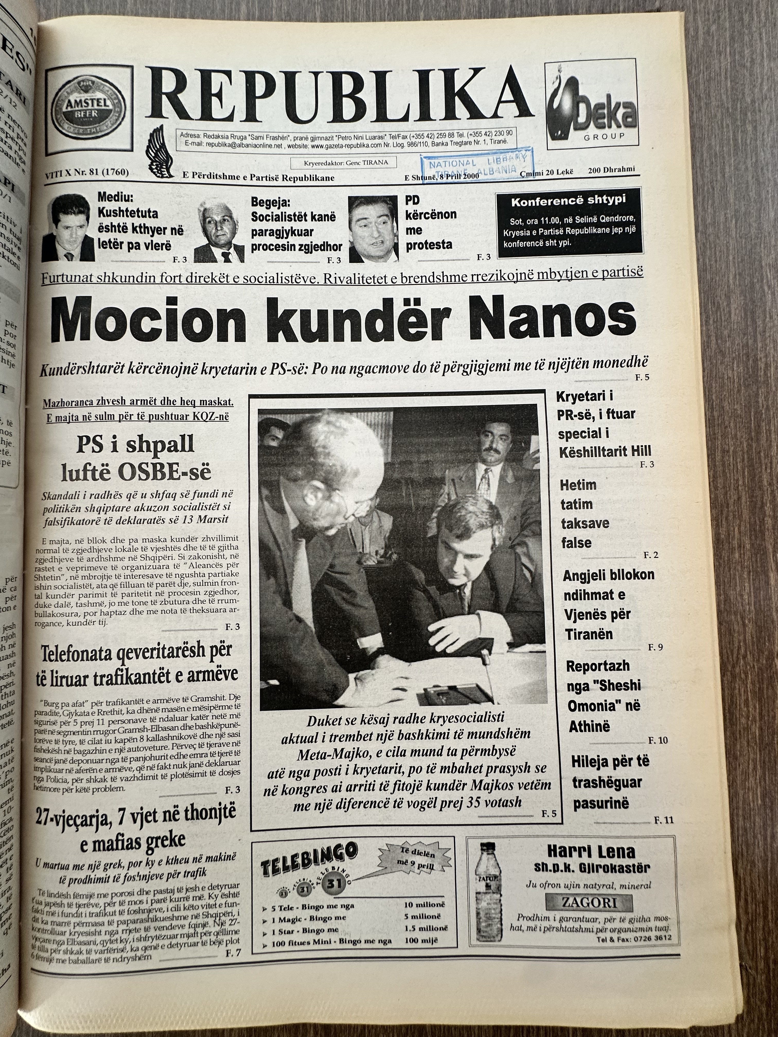 Republika 2000-04-08