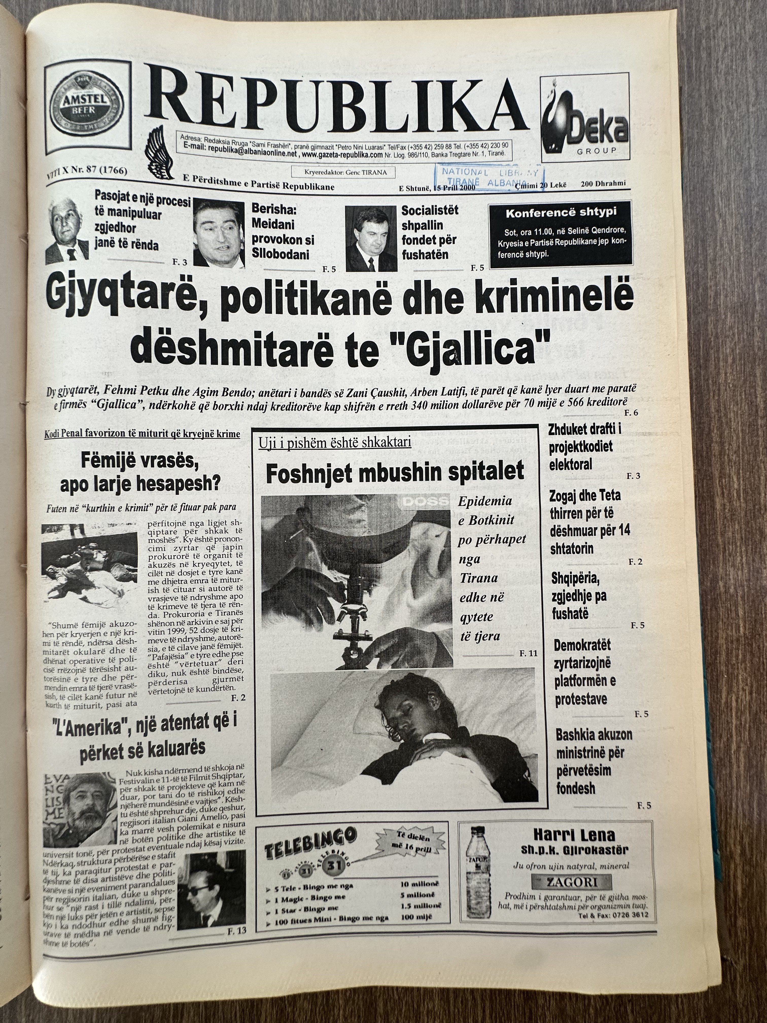 Republika 2000-04-15