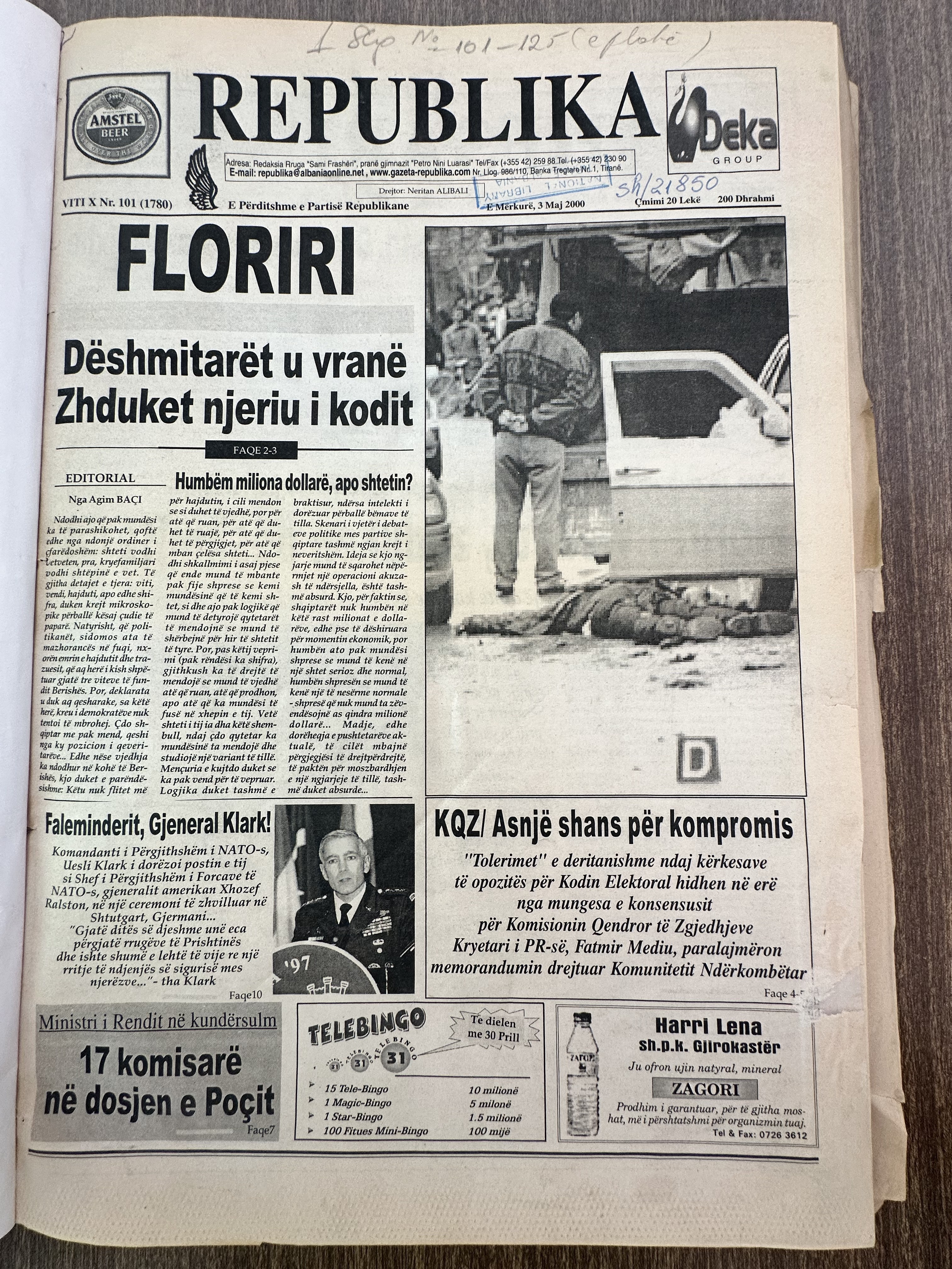 Republika 2000-05-03