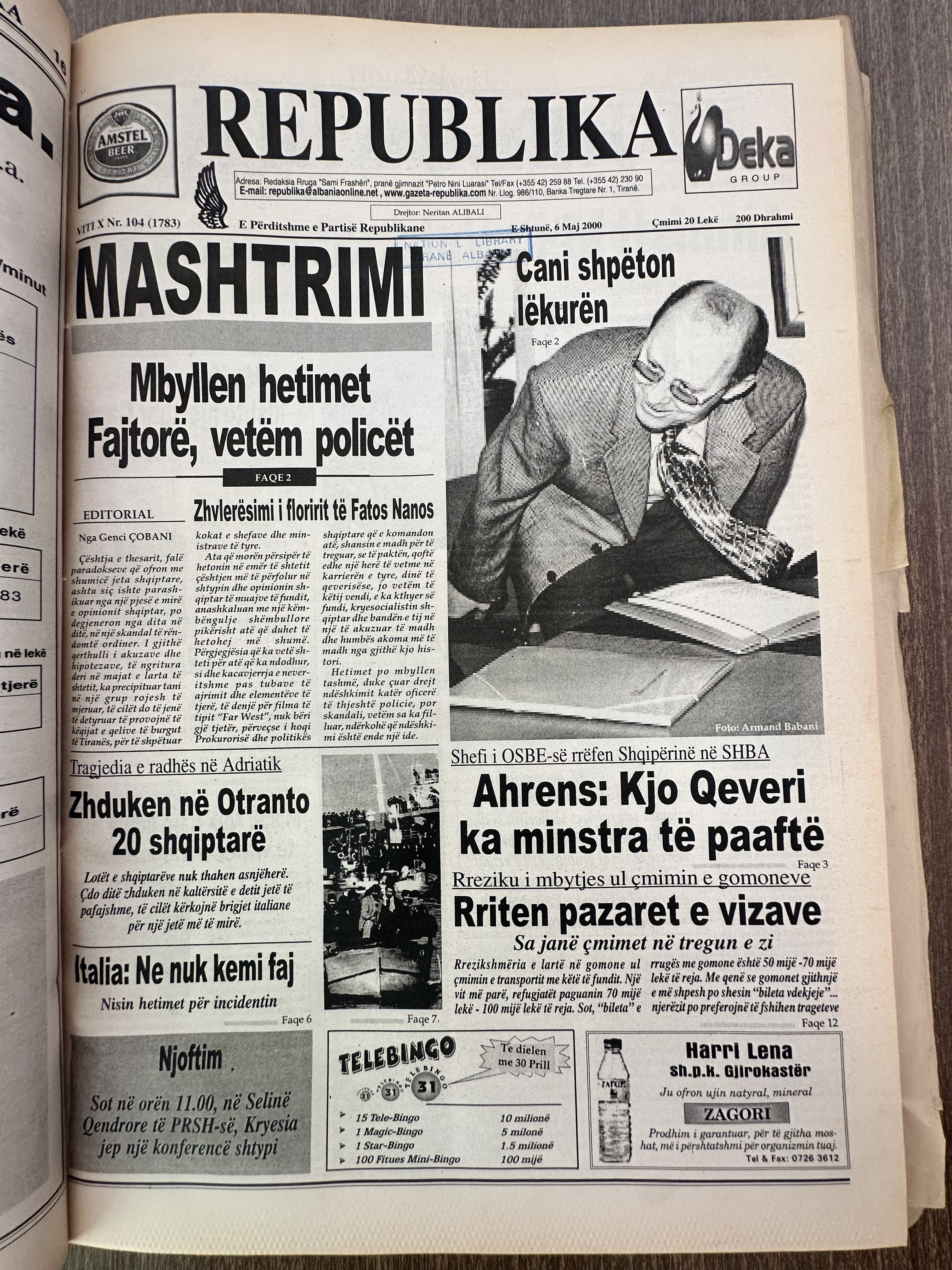 Republika 2000-05-06