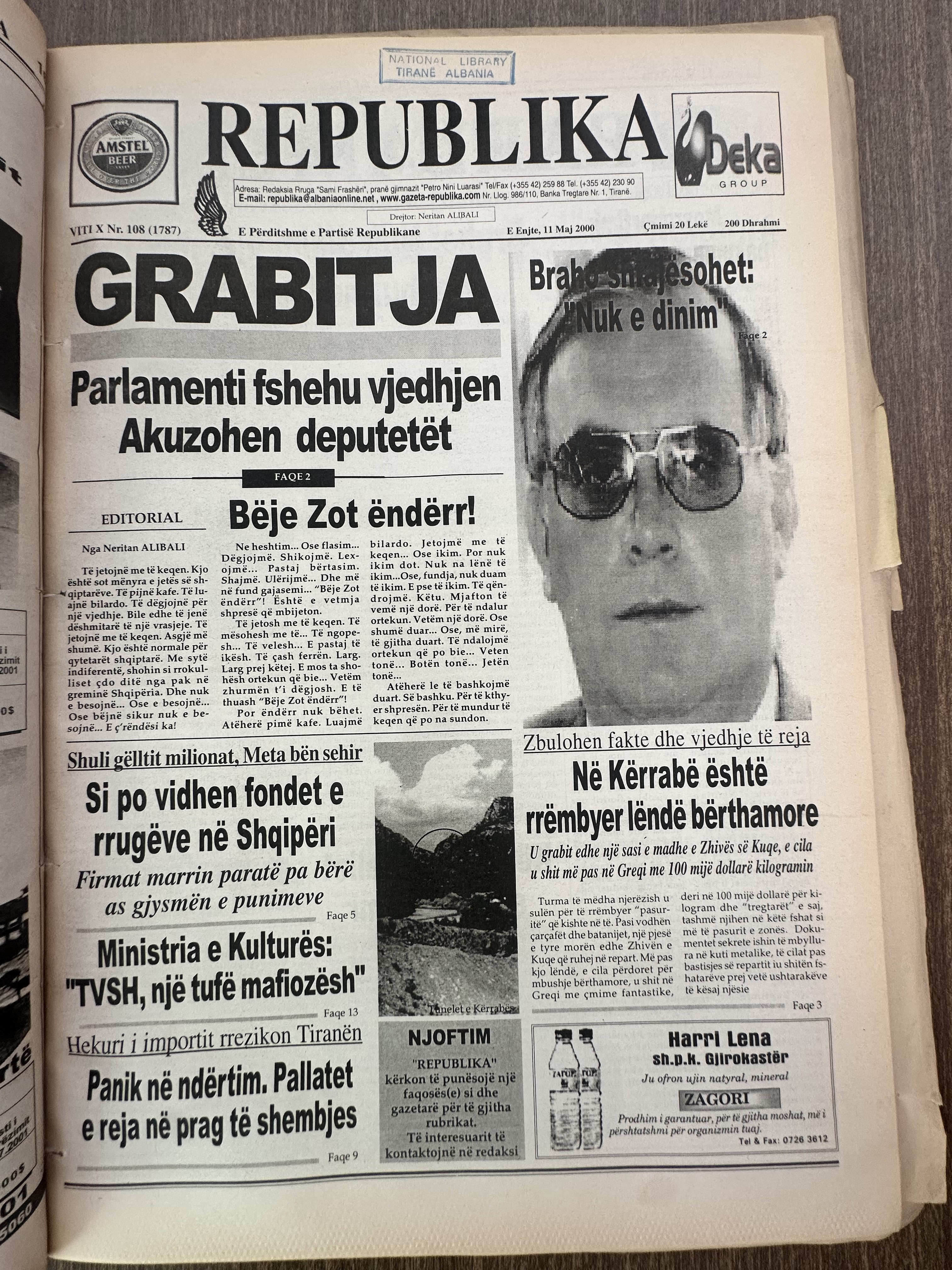Republika 2000-05-11