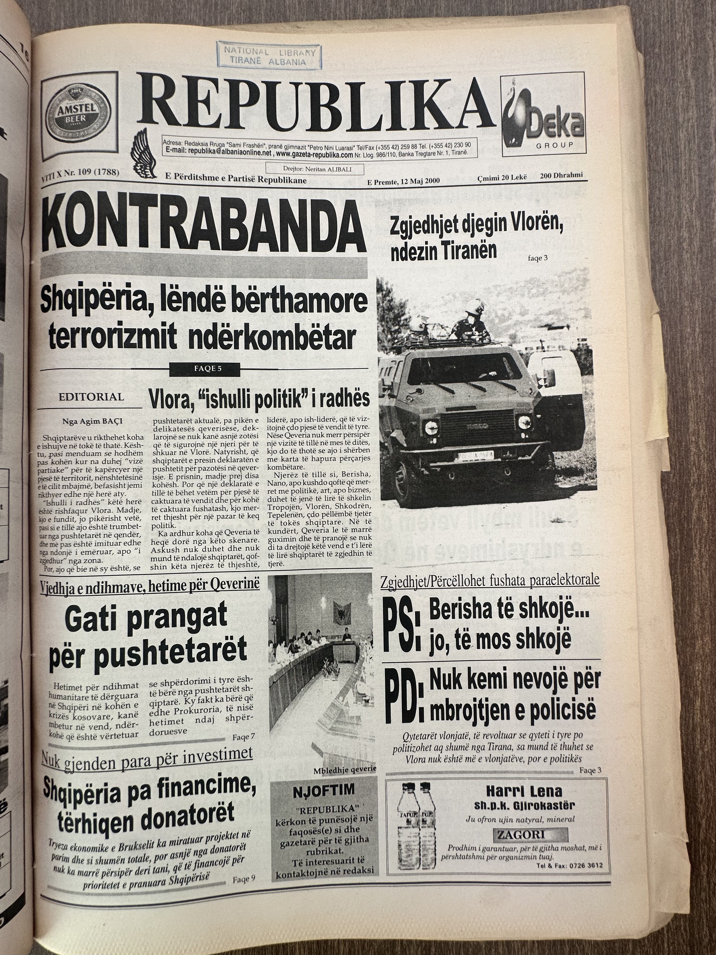 Republika 2000-05-12