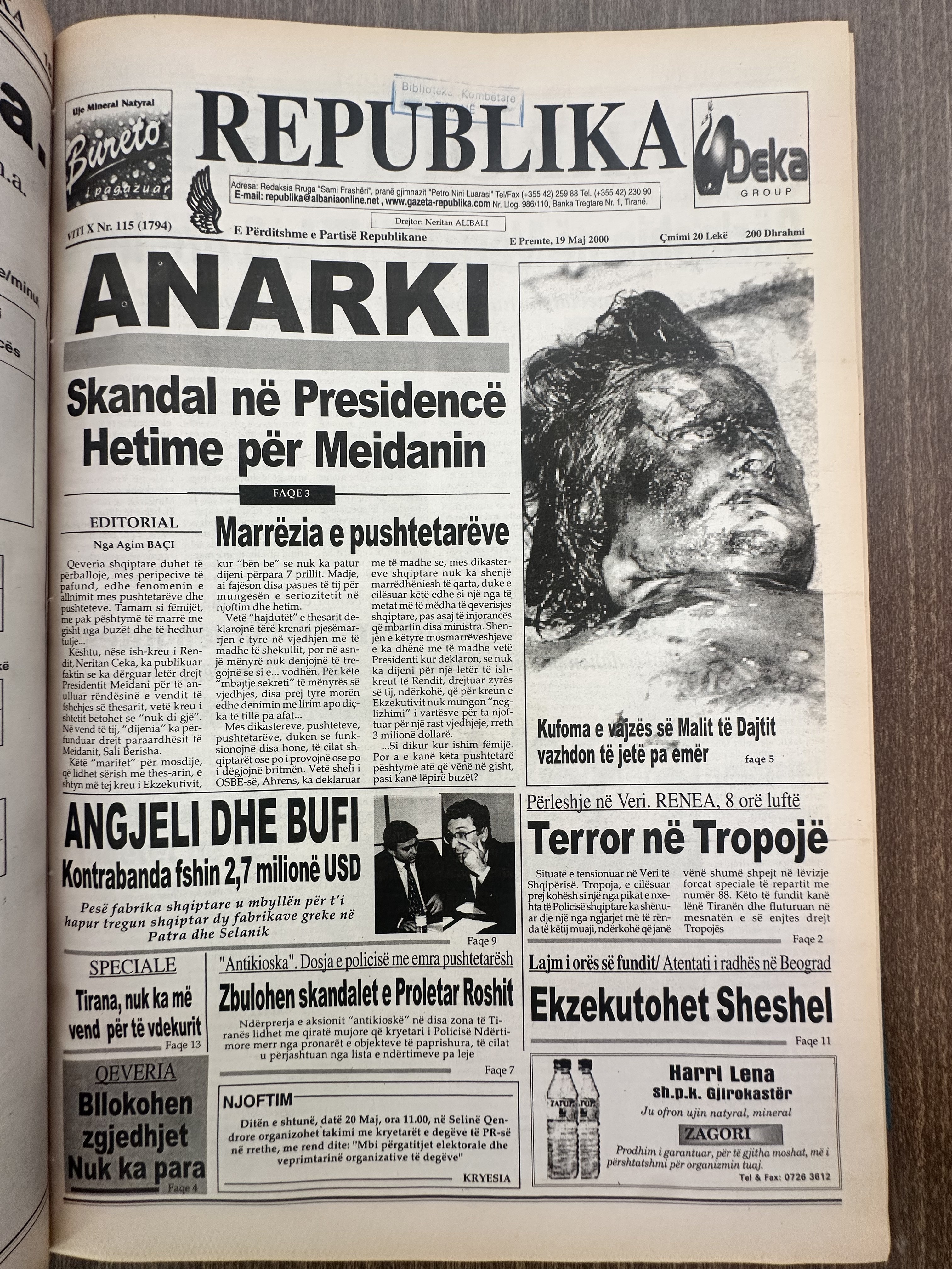 Republika 2000-05-19