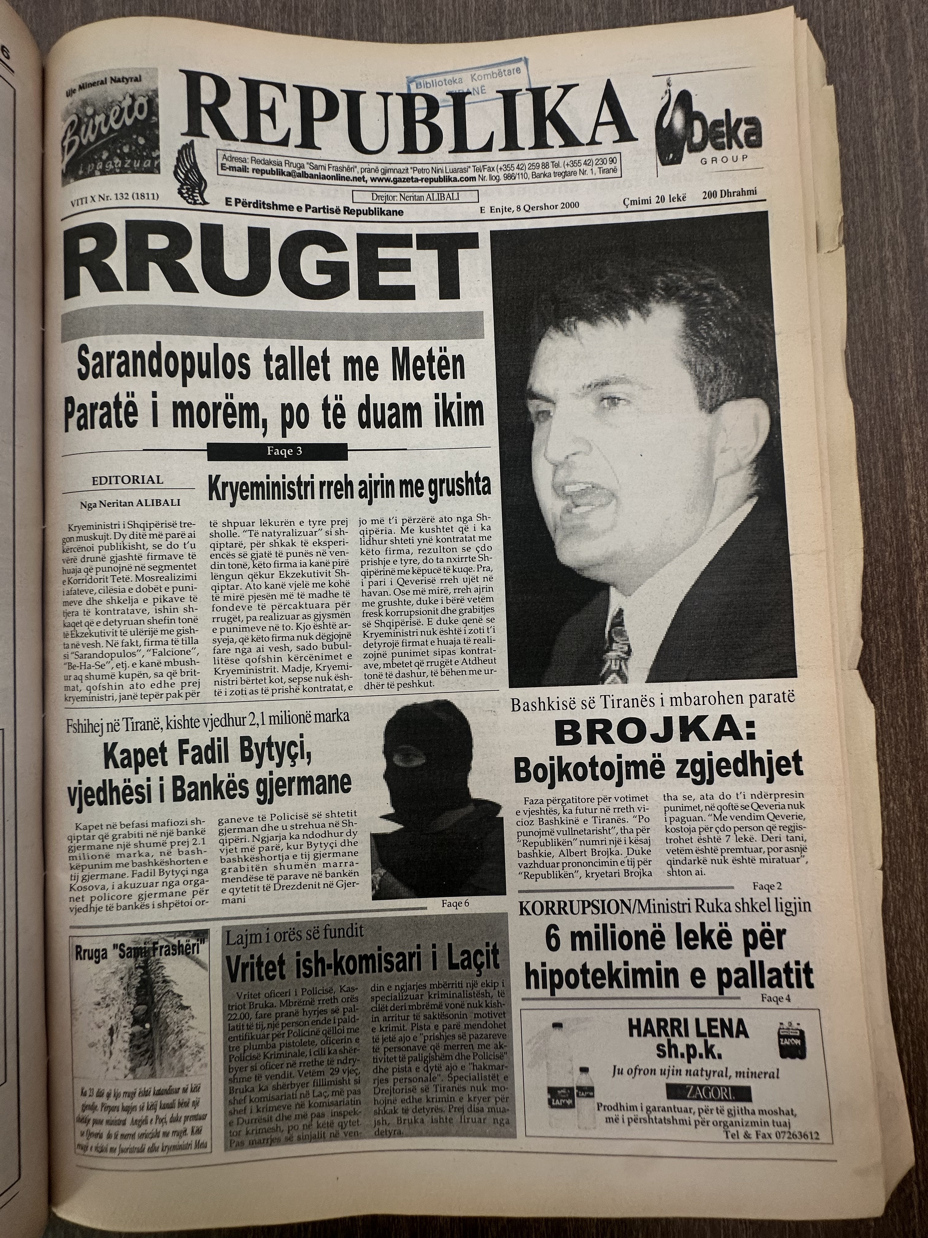Republika 2000-06-08