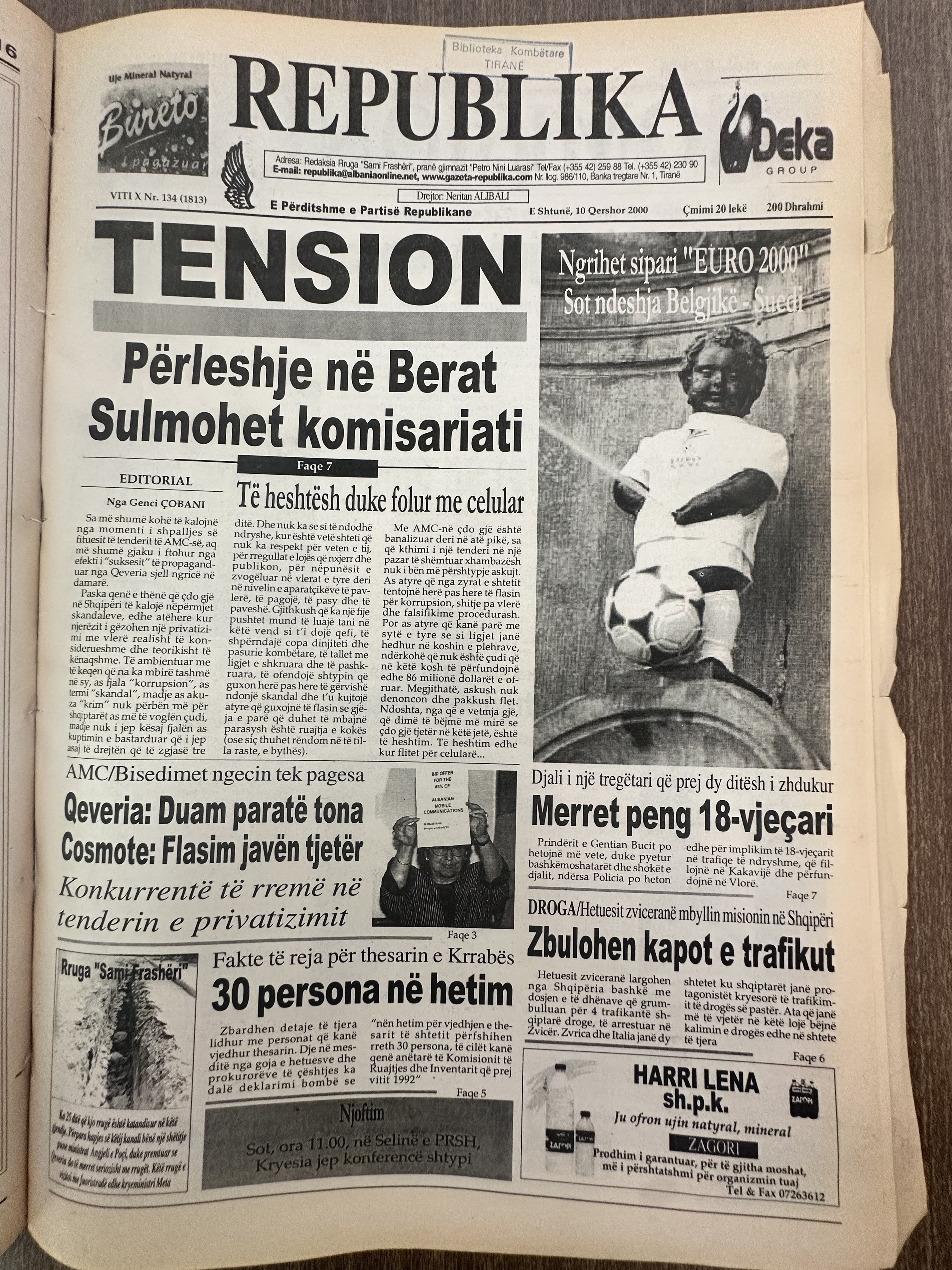 Republika 2000-06-10