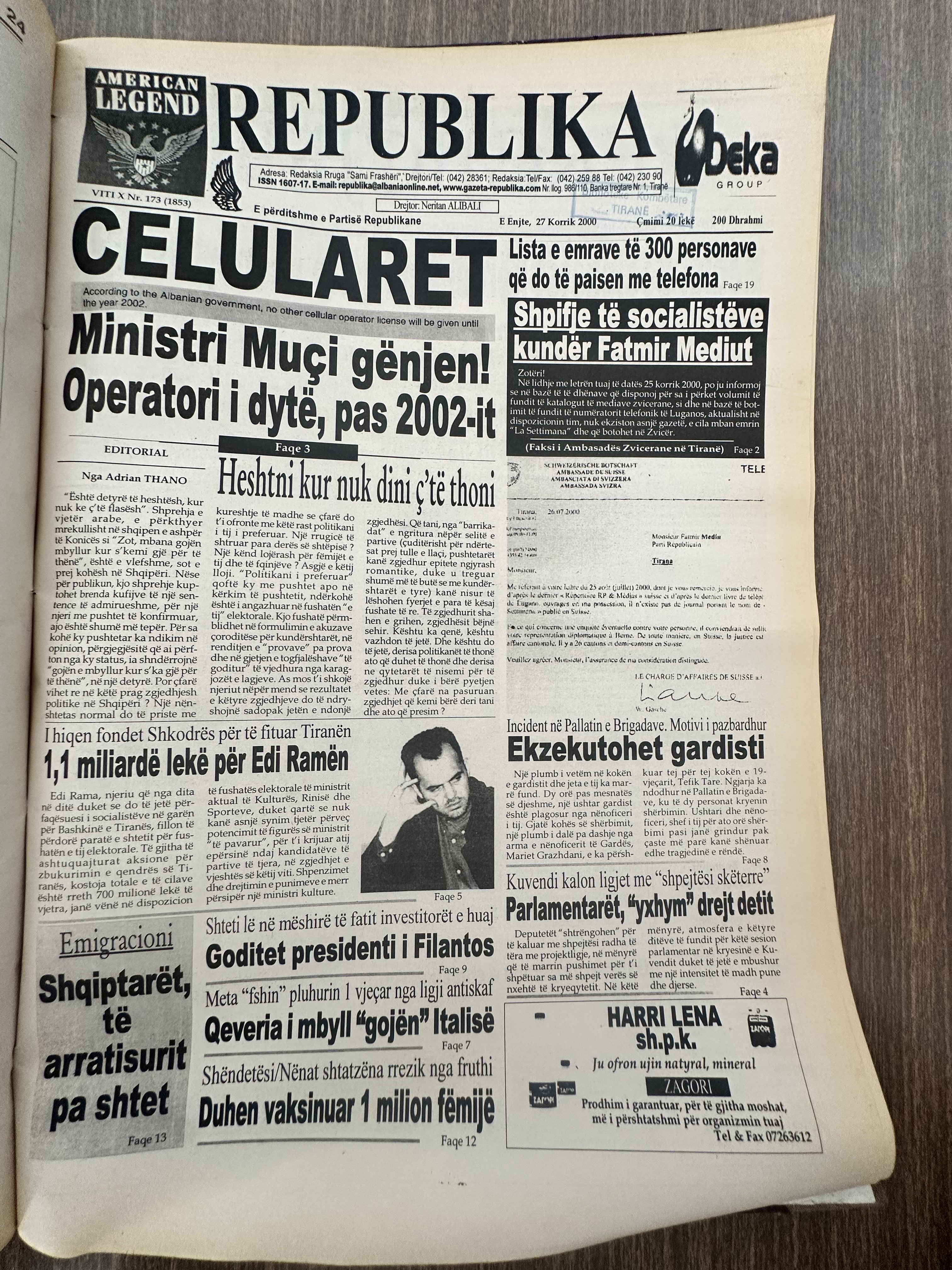 Republika 2000-07-27