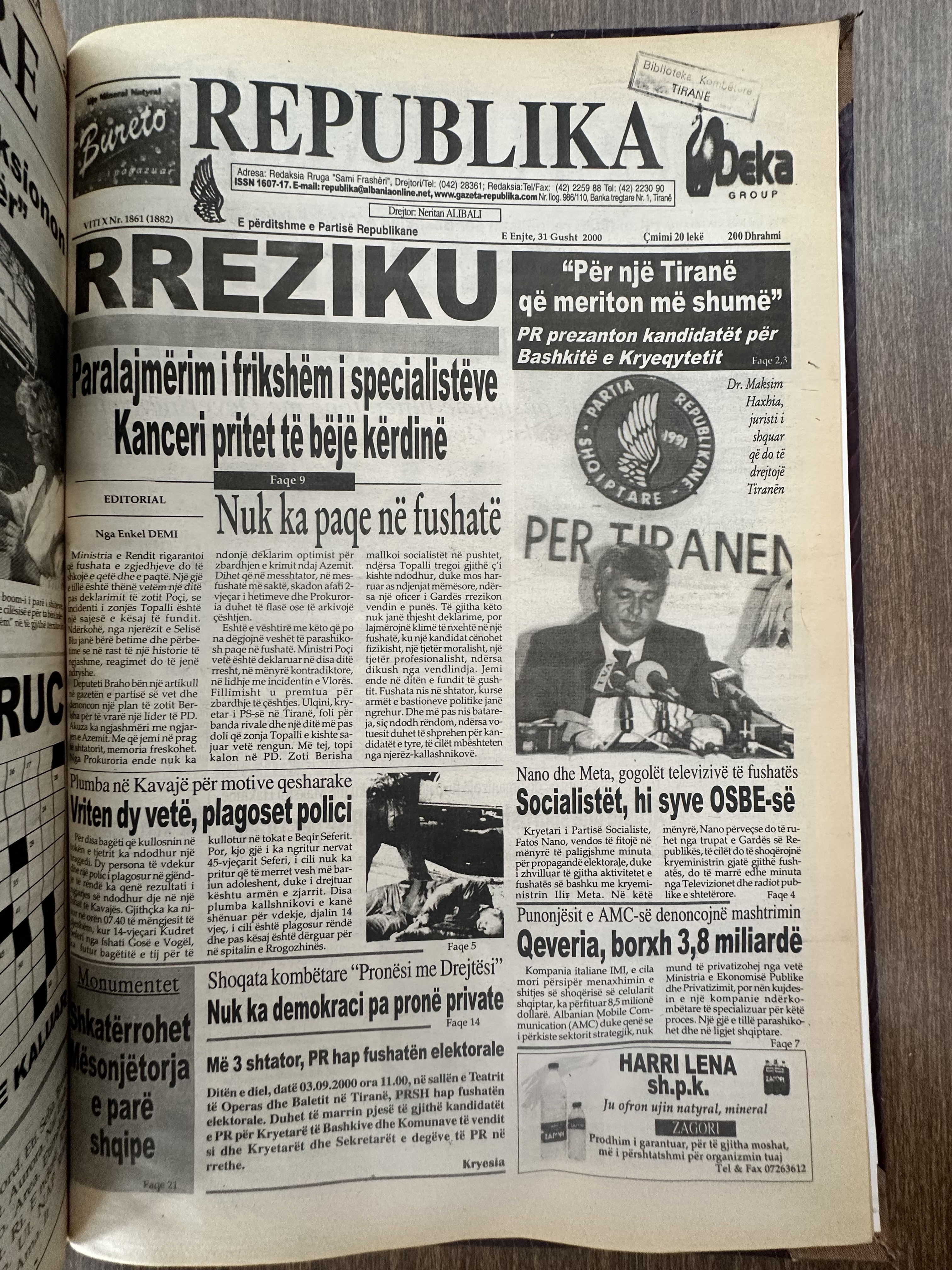 Republika 2000-08-31