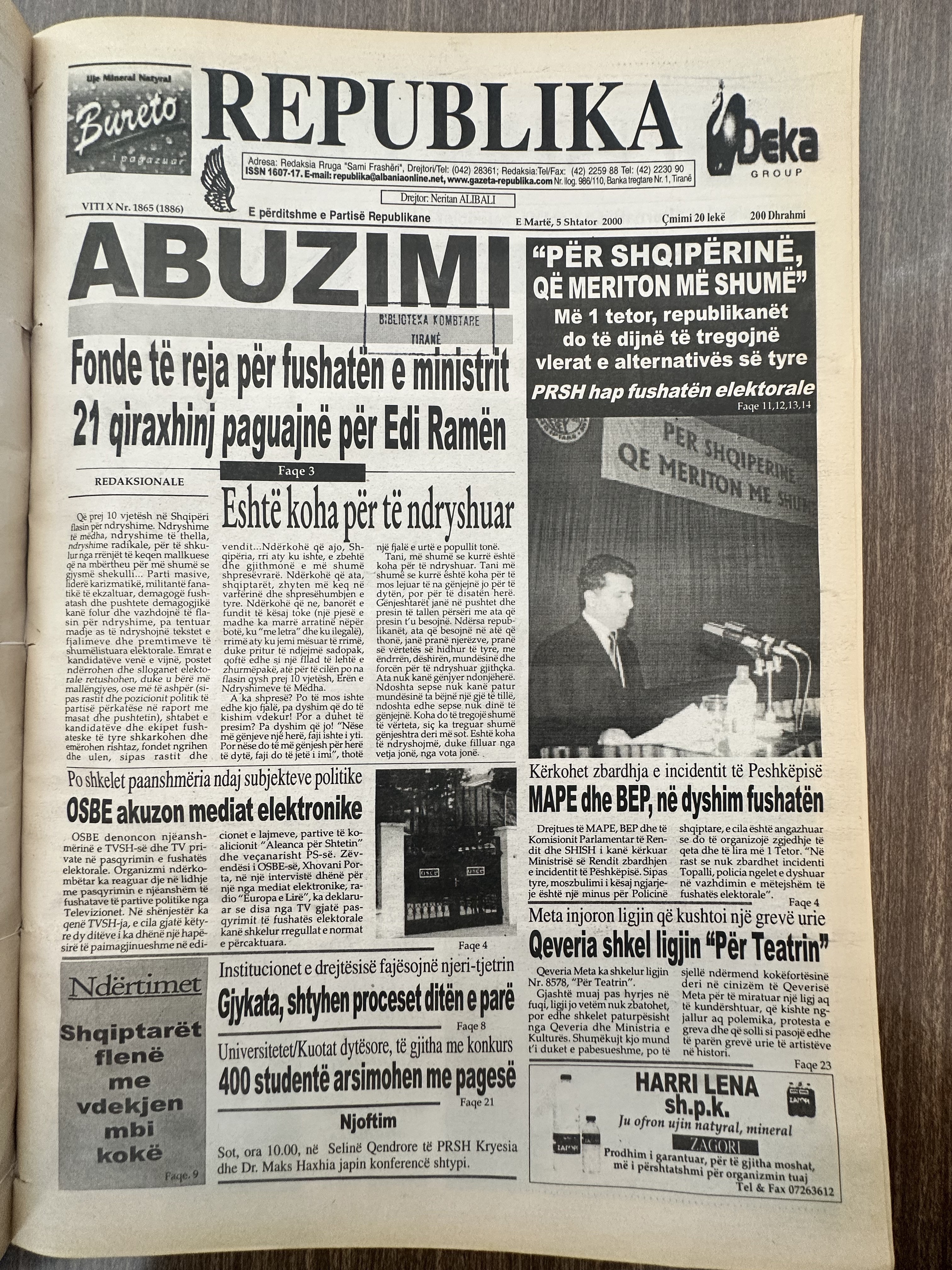 Republika 2000-09-05