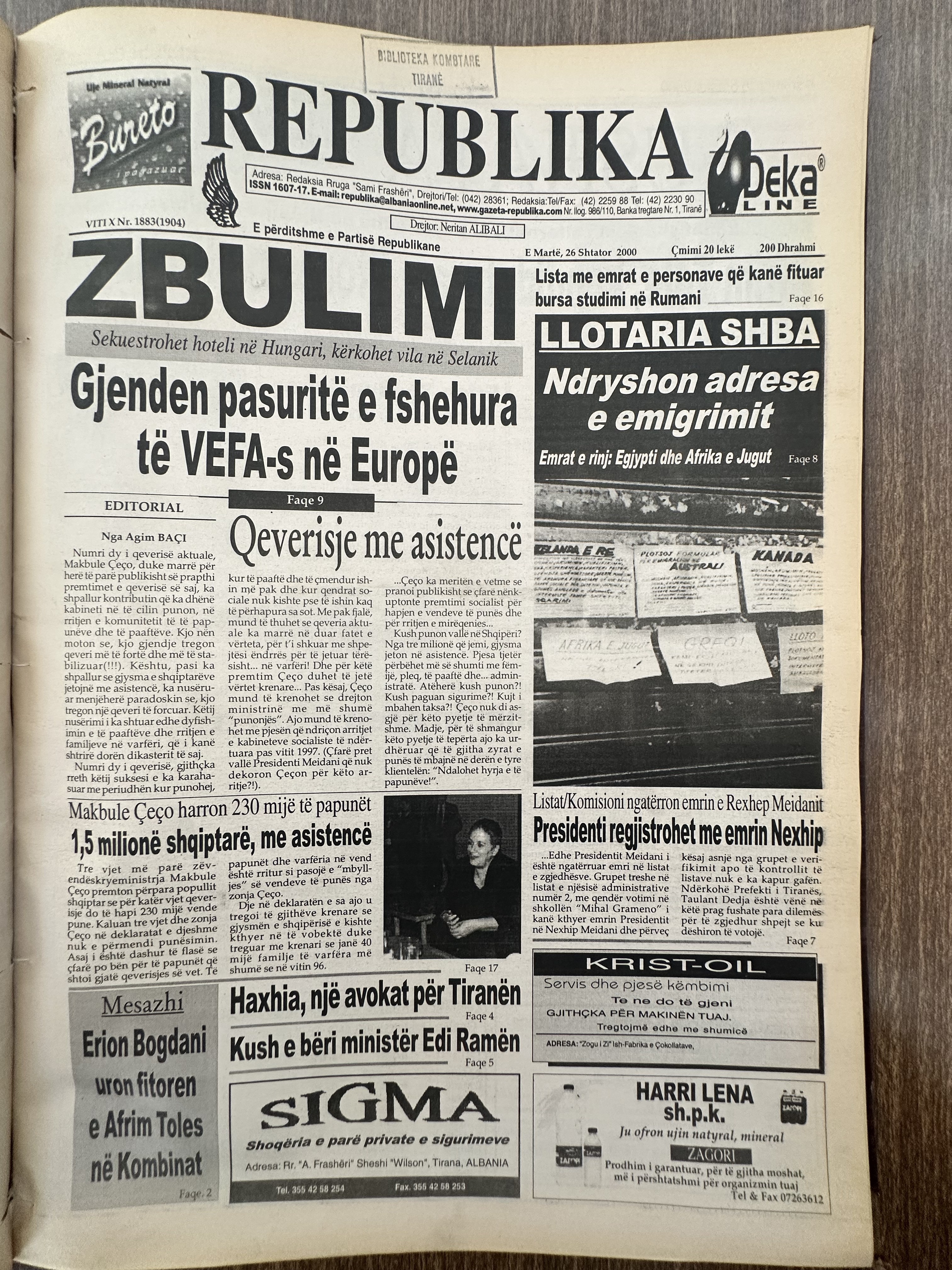 Republika 2000-09-25