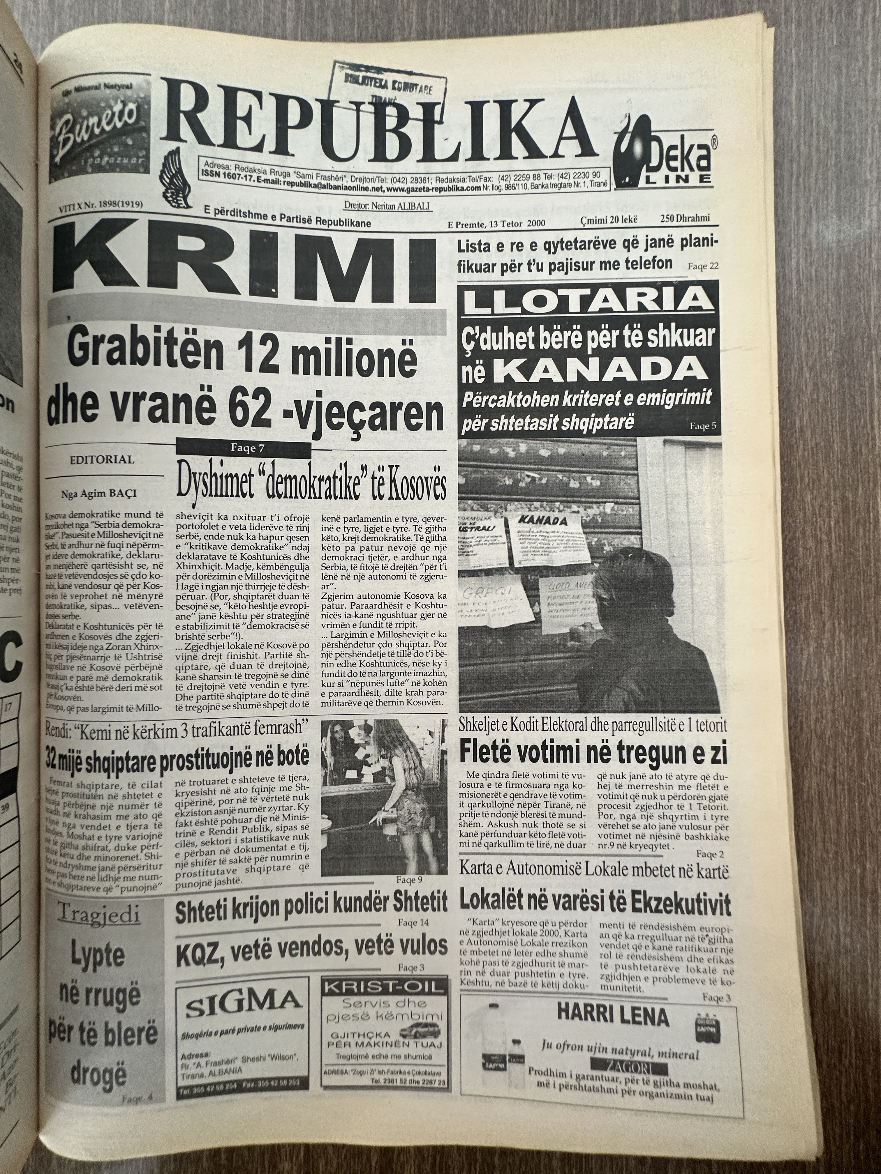 Republika 2000-10-13