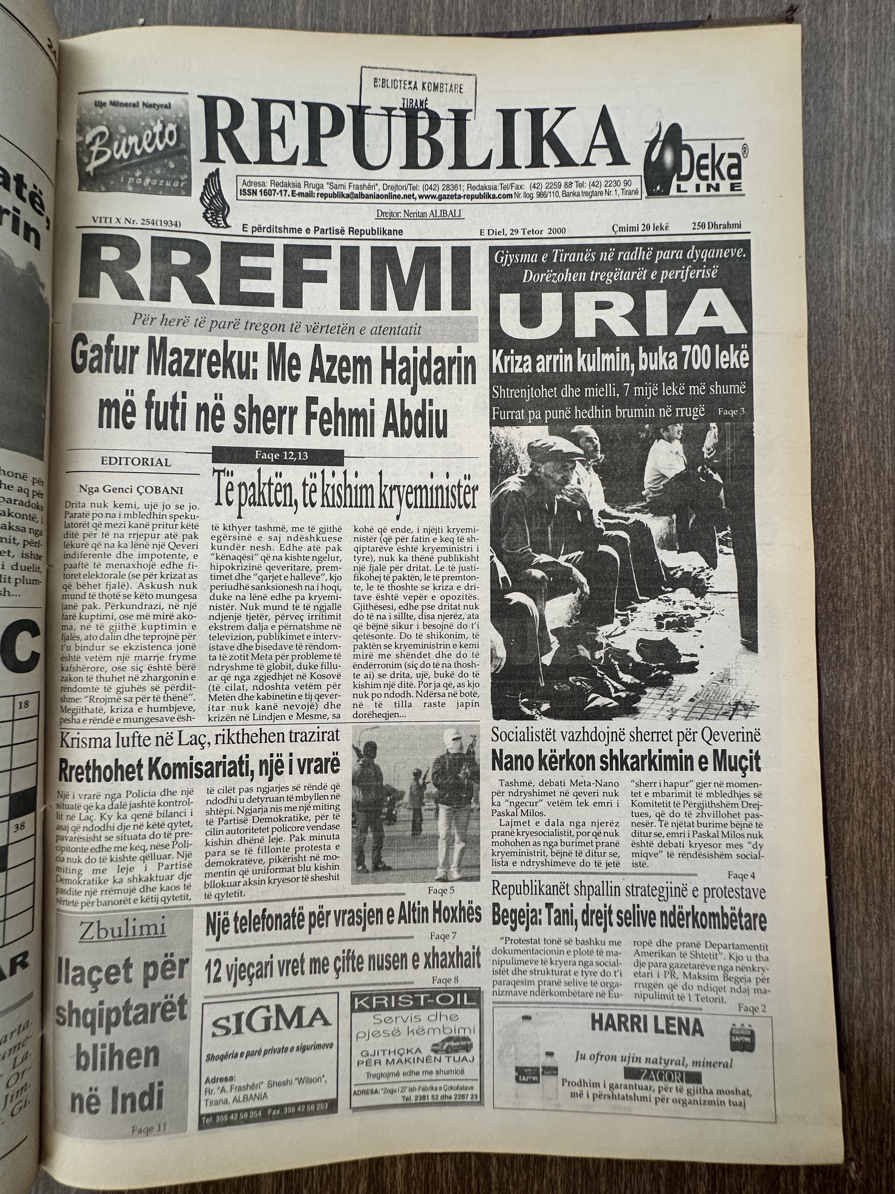Republika 2000-10-29