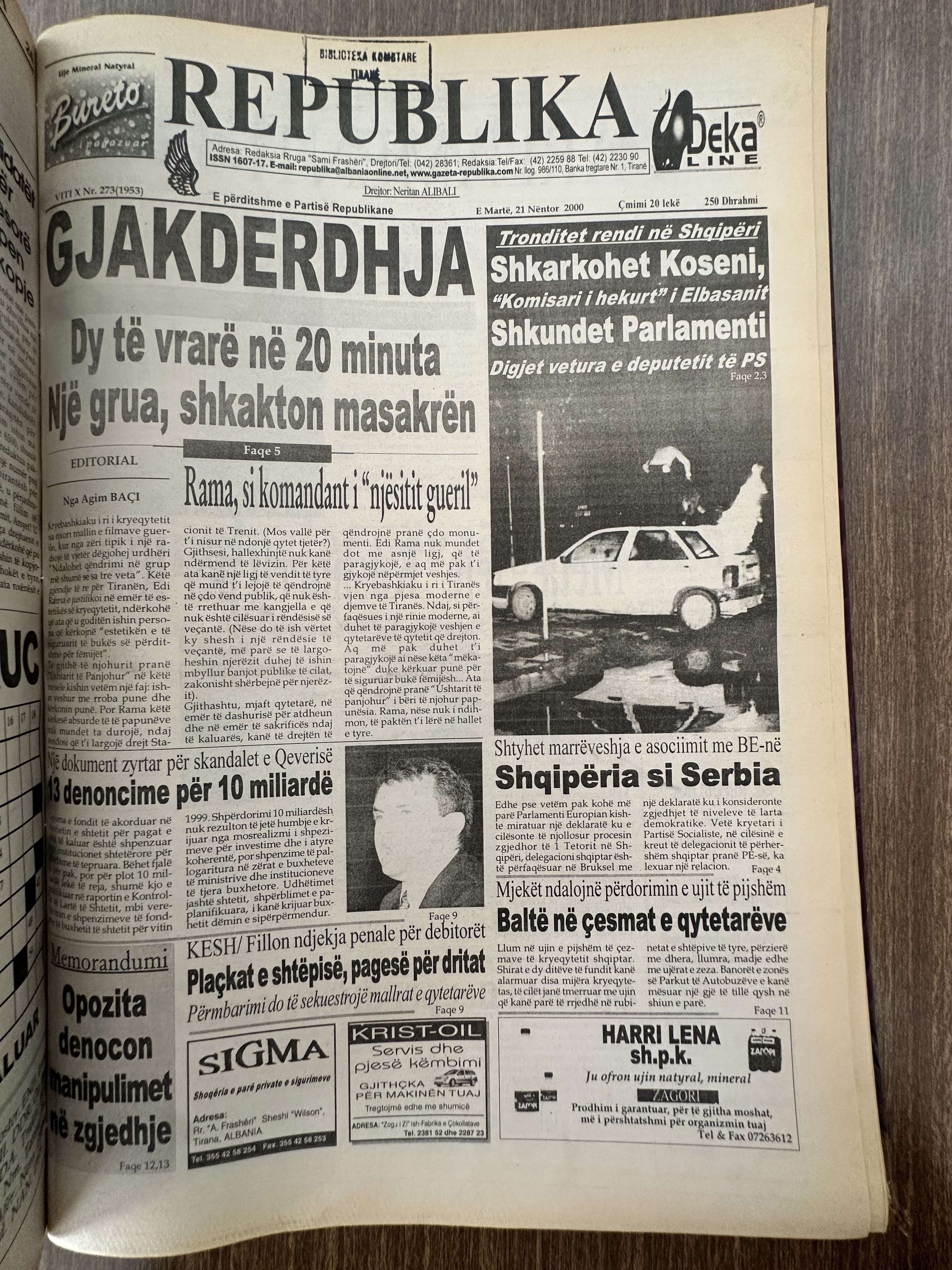 Republika 2000-11-21