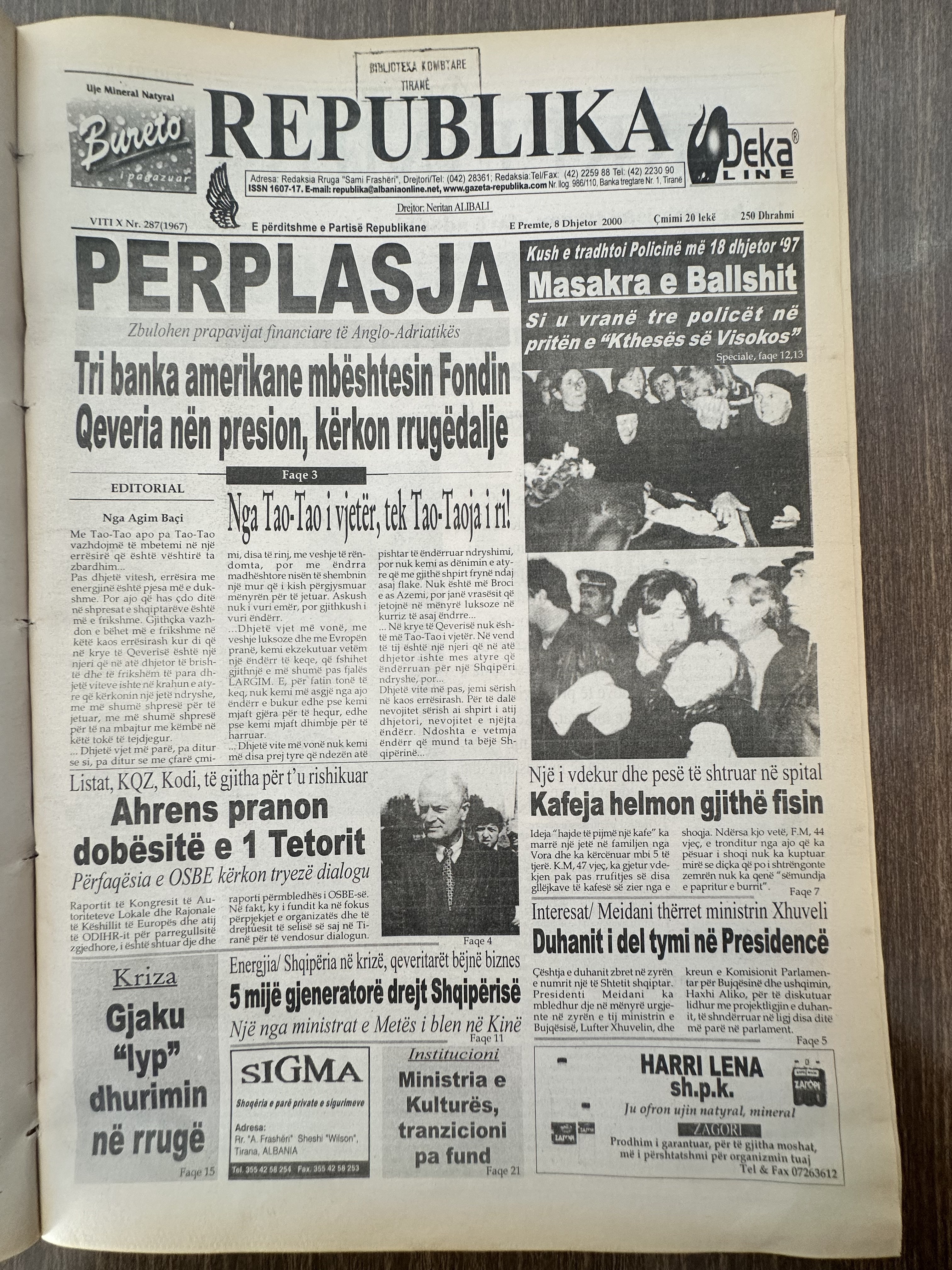 Republika 2000-12-08