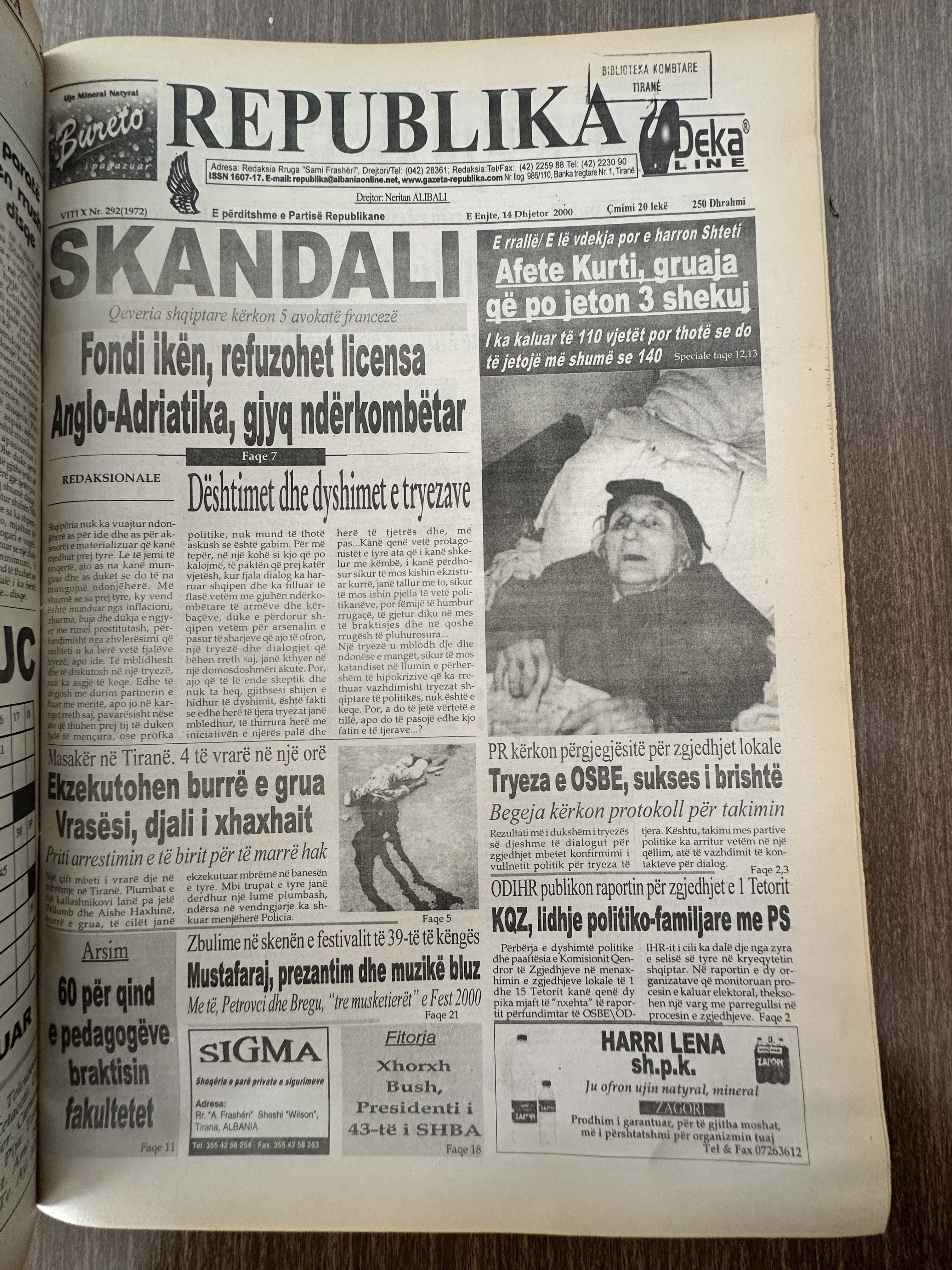 Republika 2000-12-14