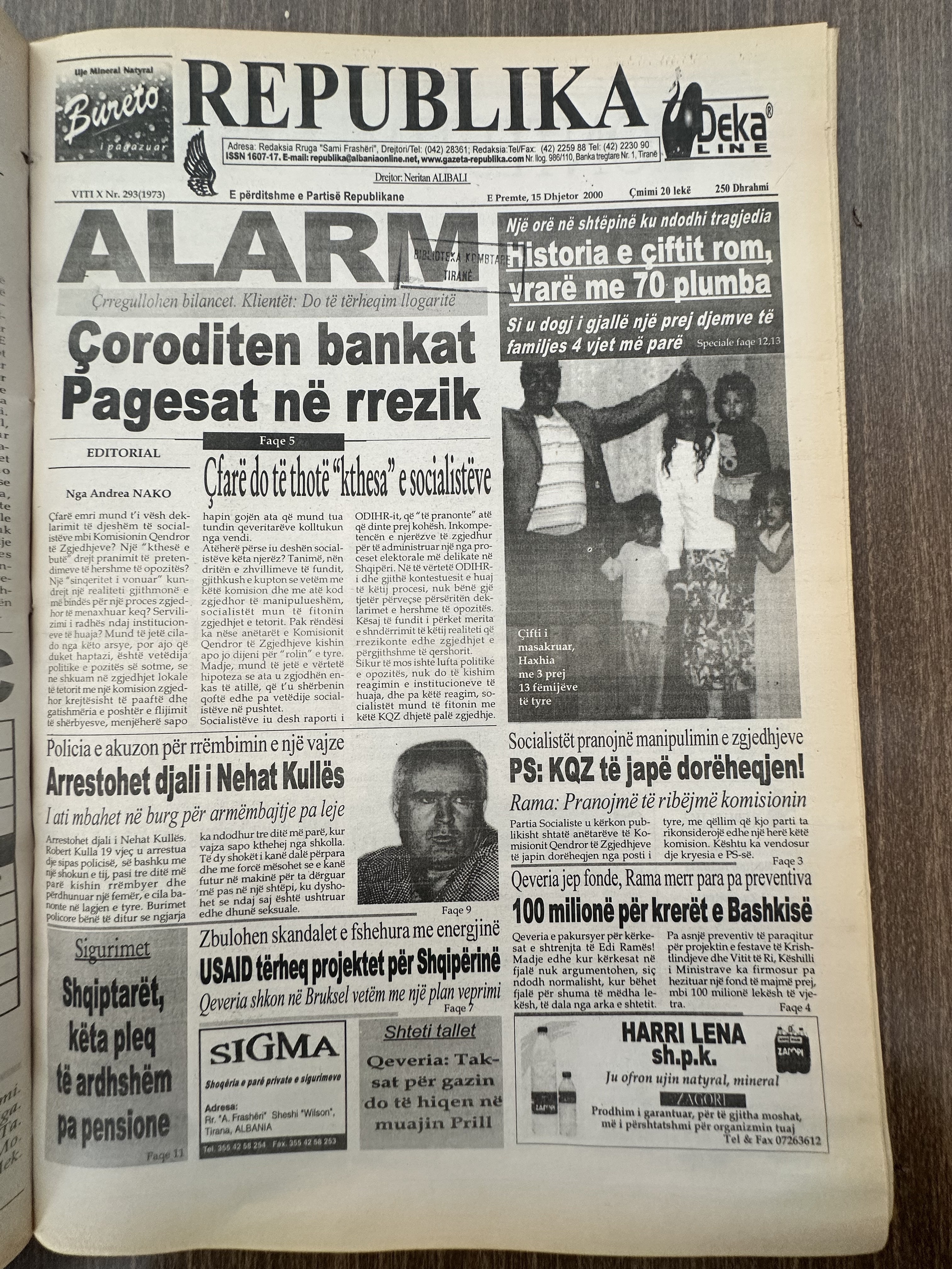 Republika 2000-12-15