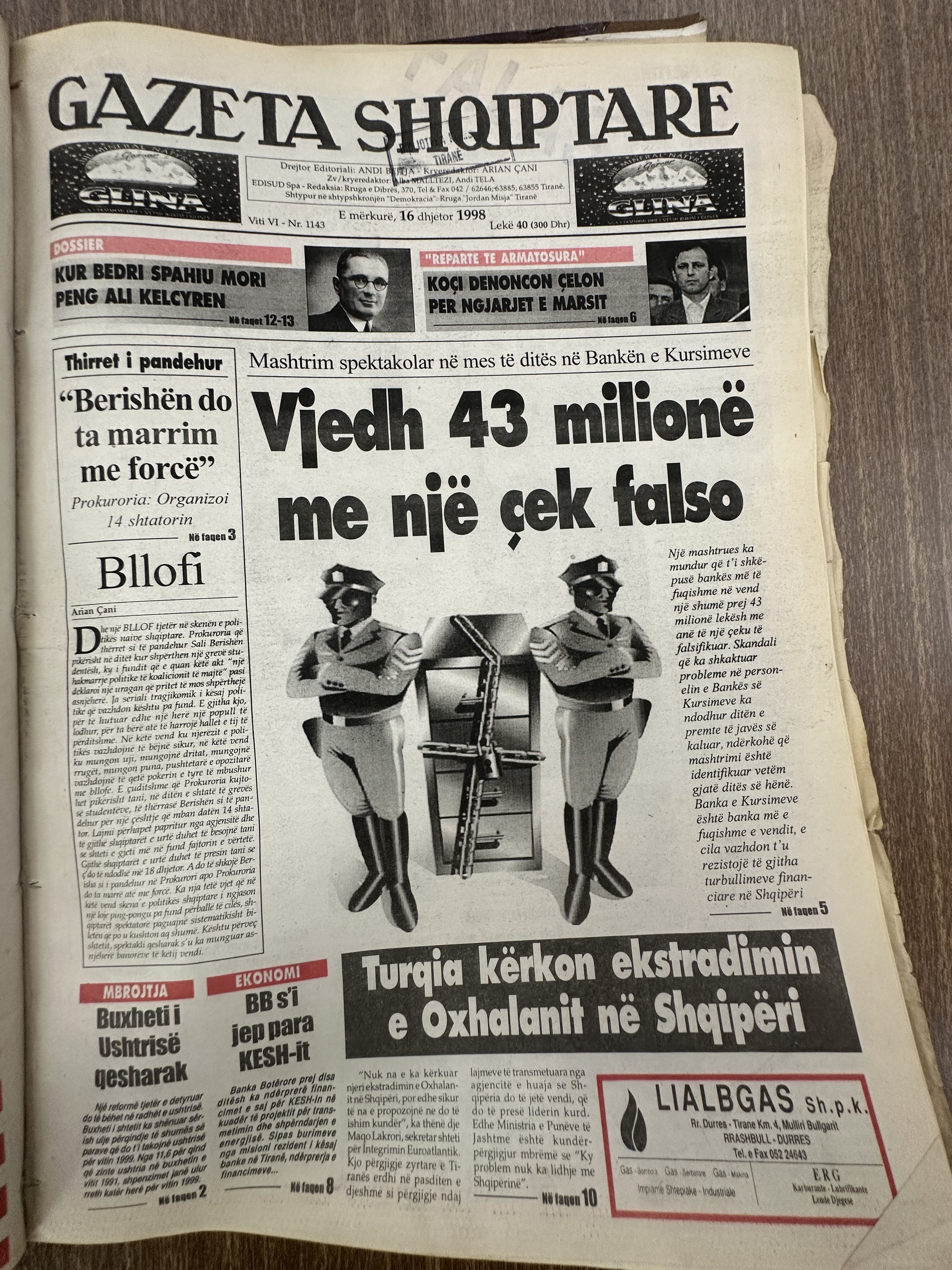 Gazeta Shqiptare 1998-12-16
