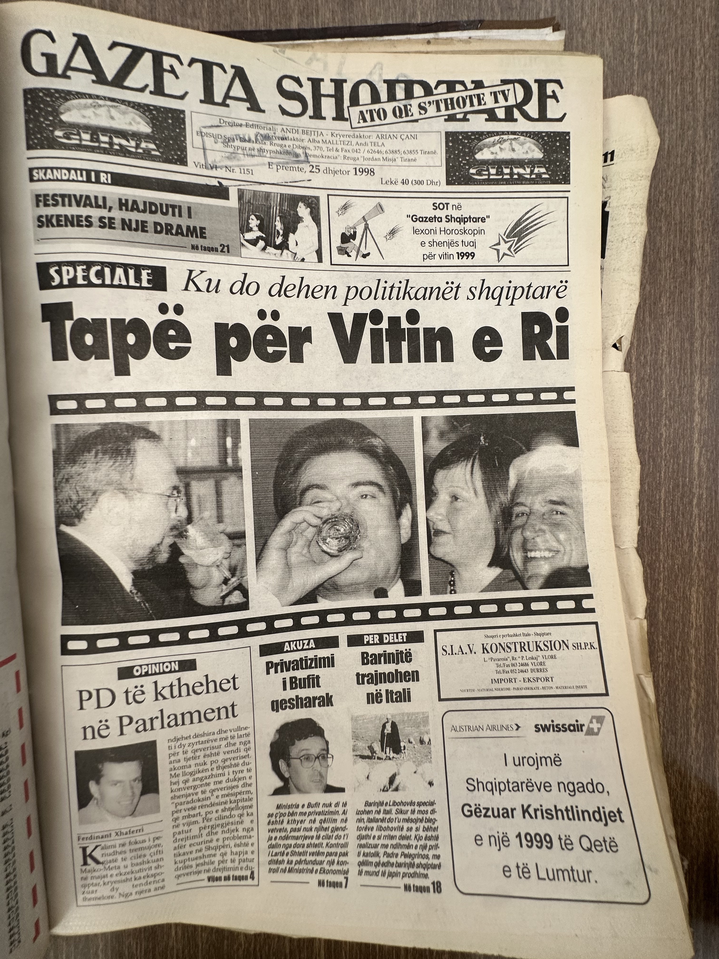 Gazeta Shqiptare 1998-12-25