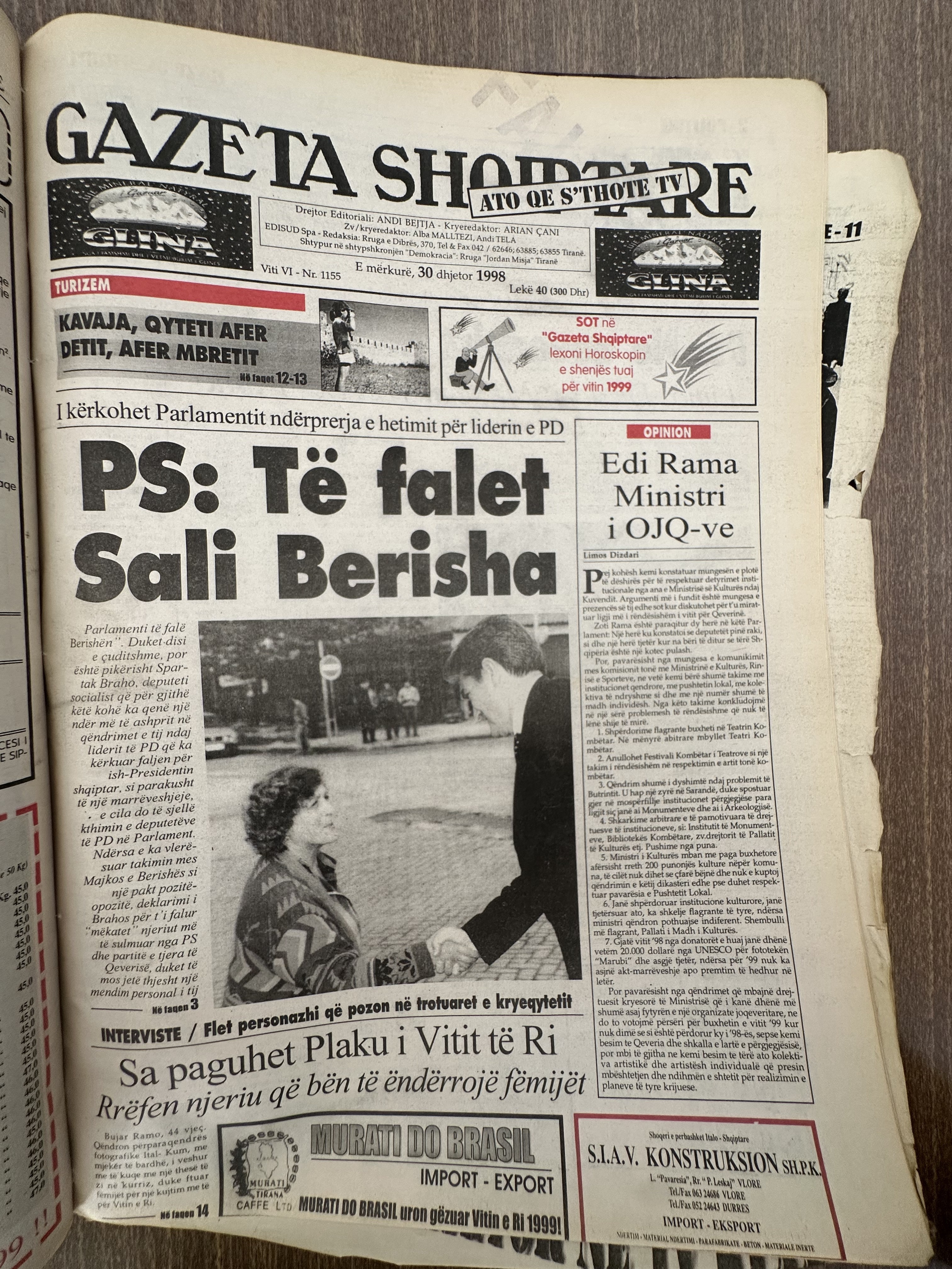 Gazeta Shqiptare 1998-12-30