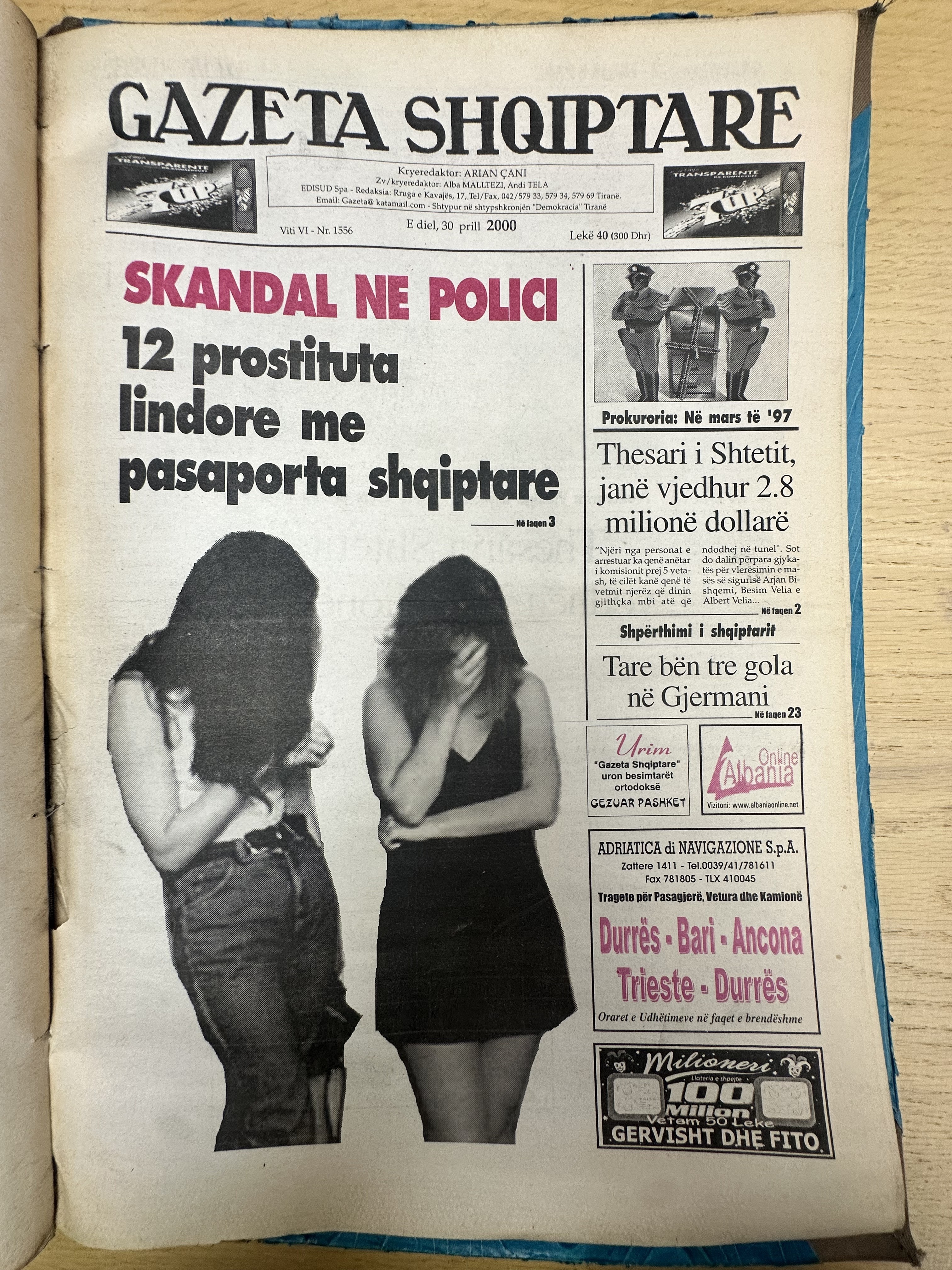 Gazeta Shqiptare 2000-04-30