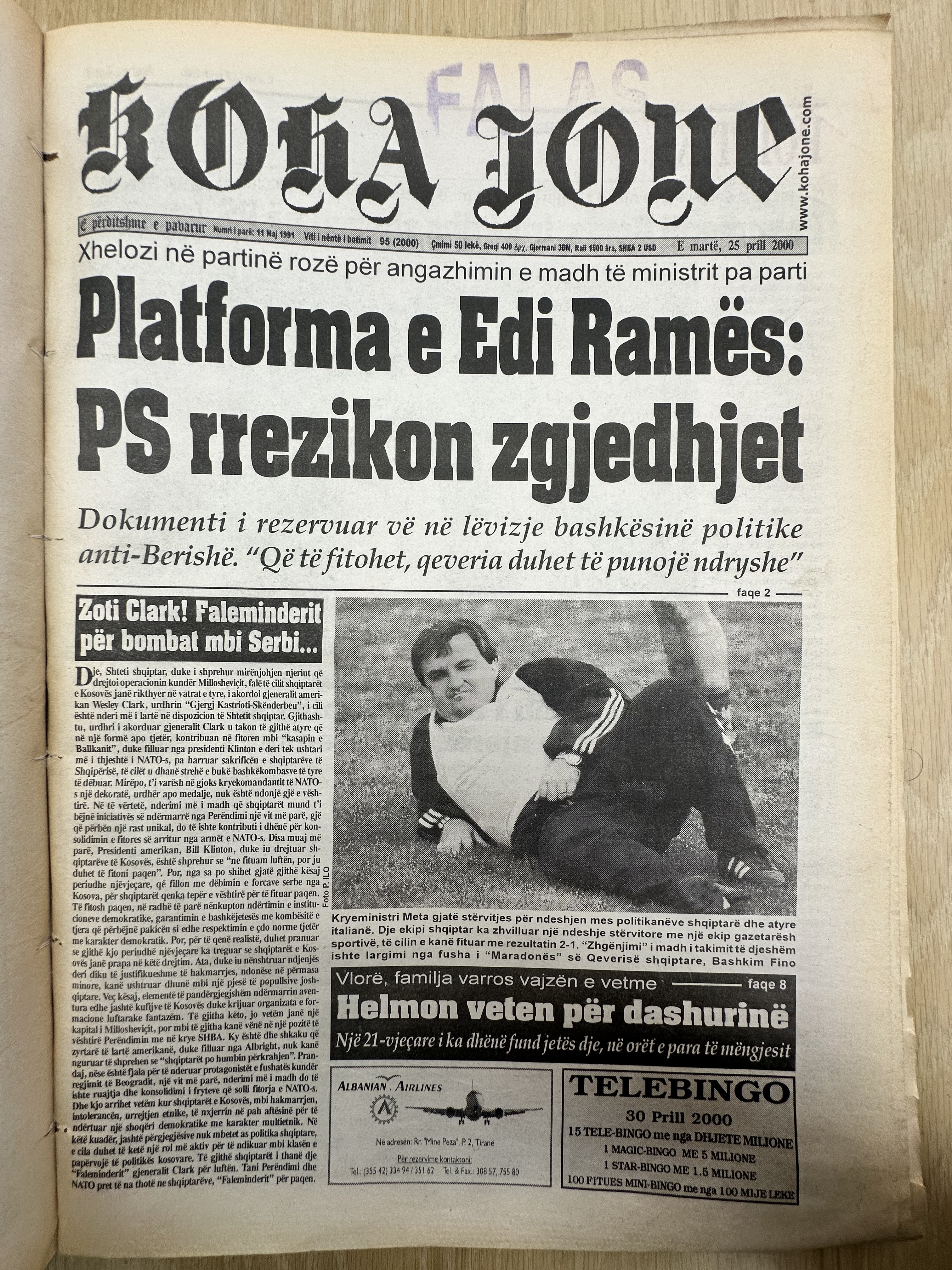 Koha Jonë 2000-04-25