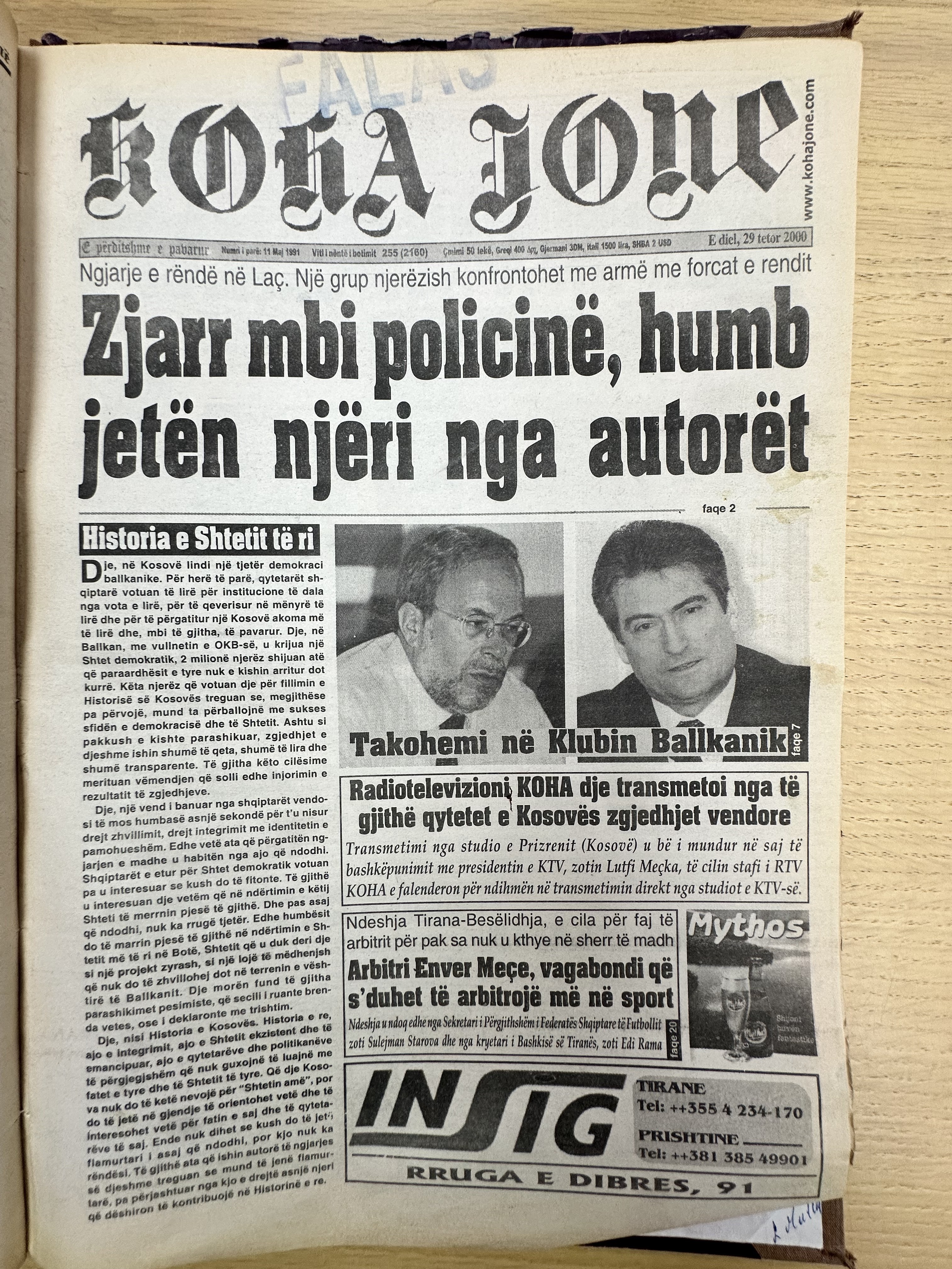 Koha Jonë 2000-10-29