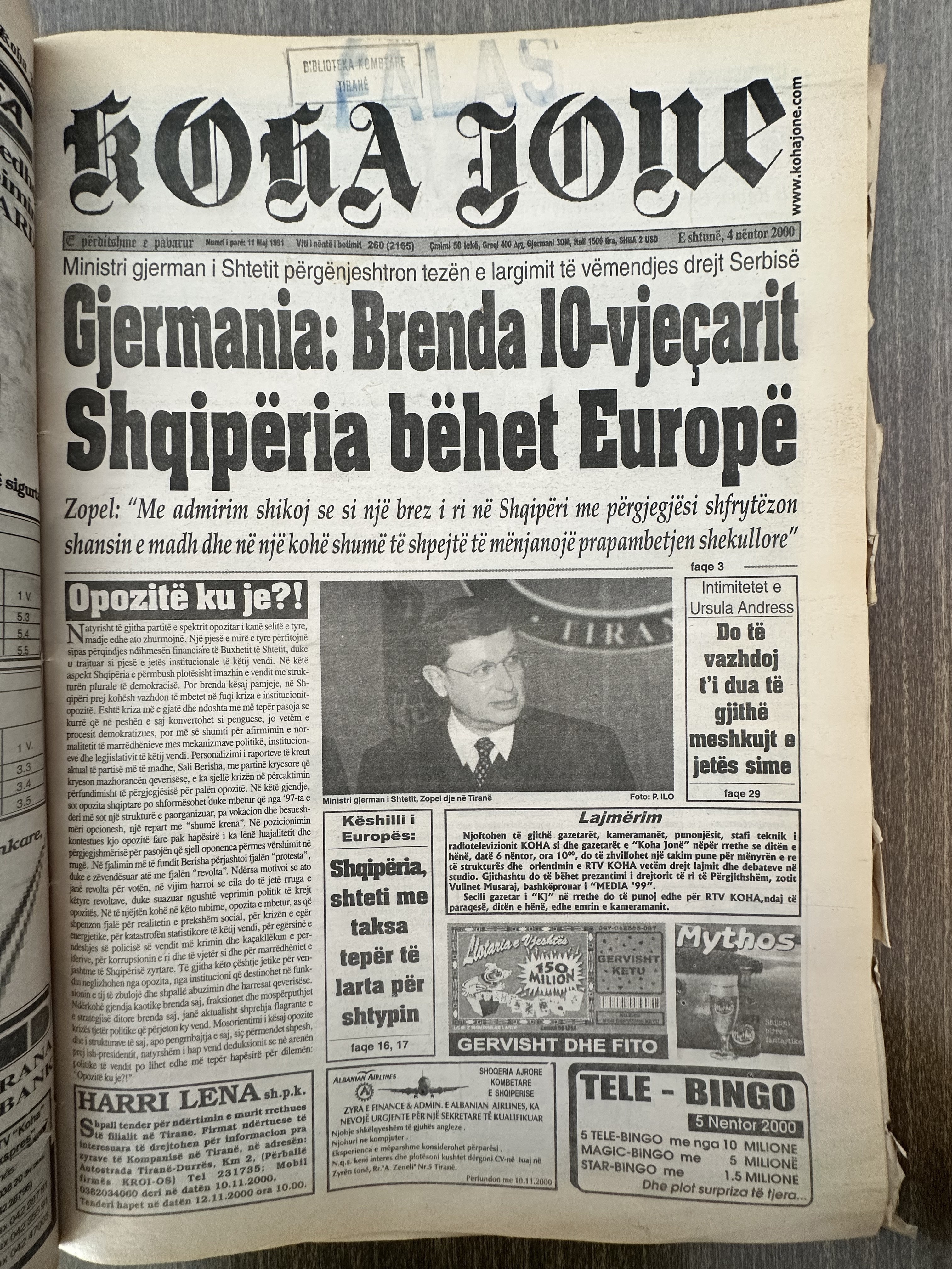 Koha Jonë 2000-11-04