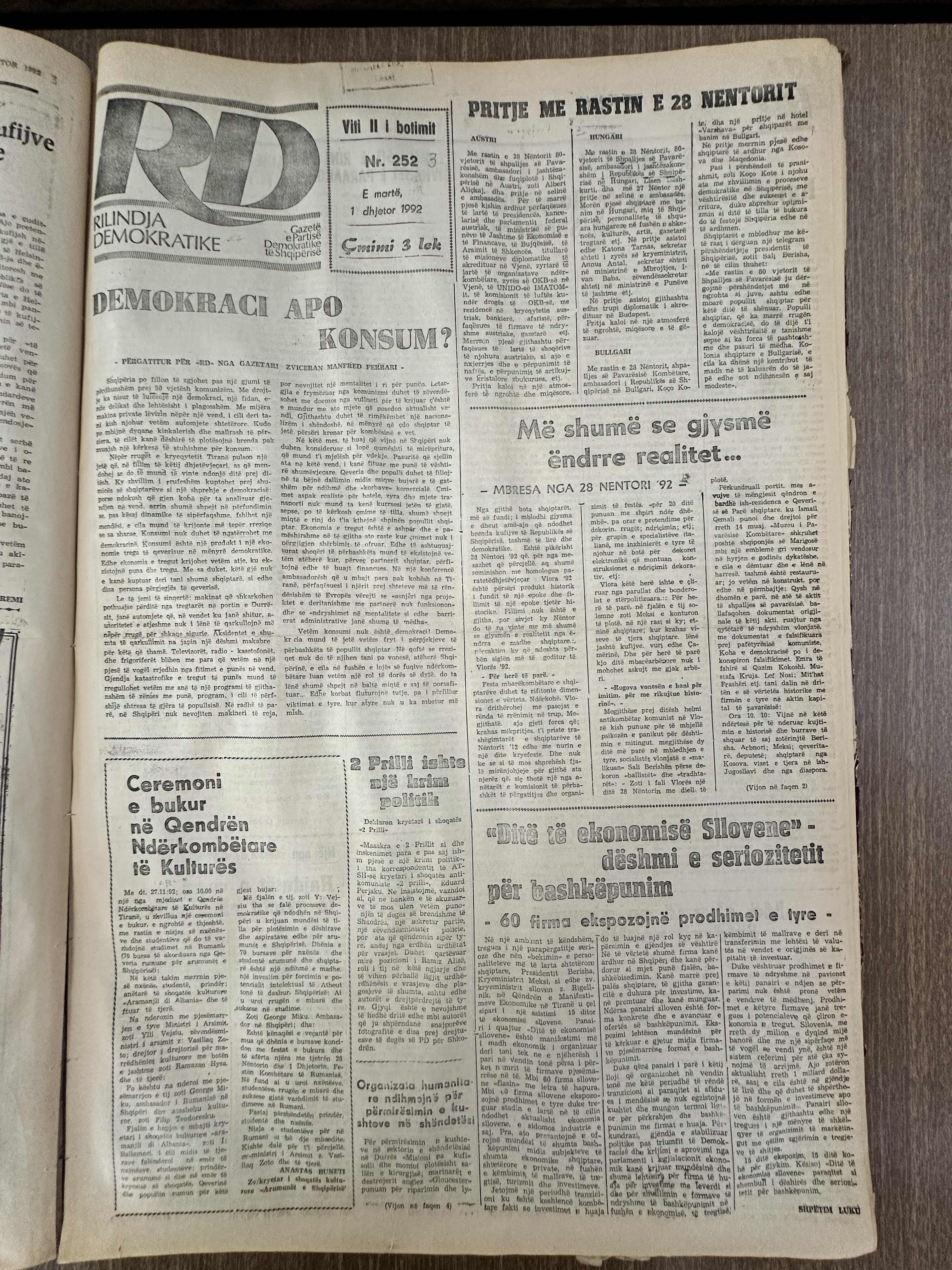Rilindja Demokratike 1992-12-01