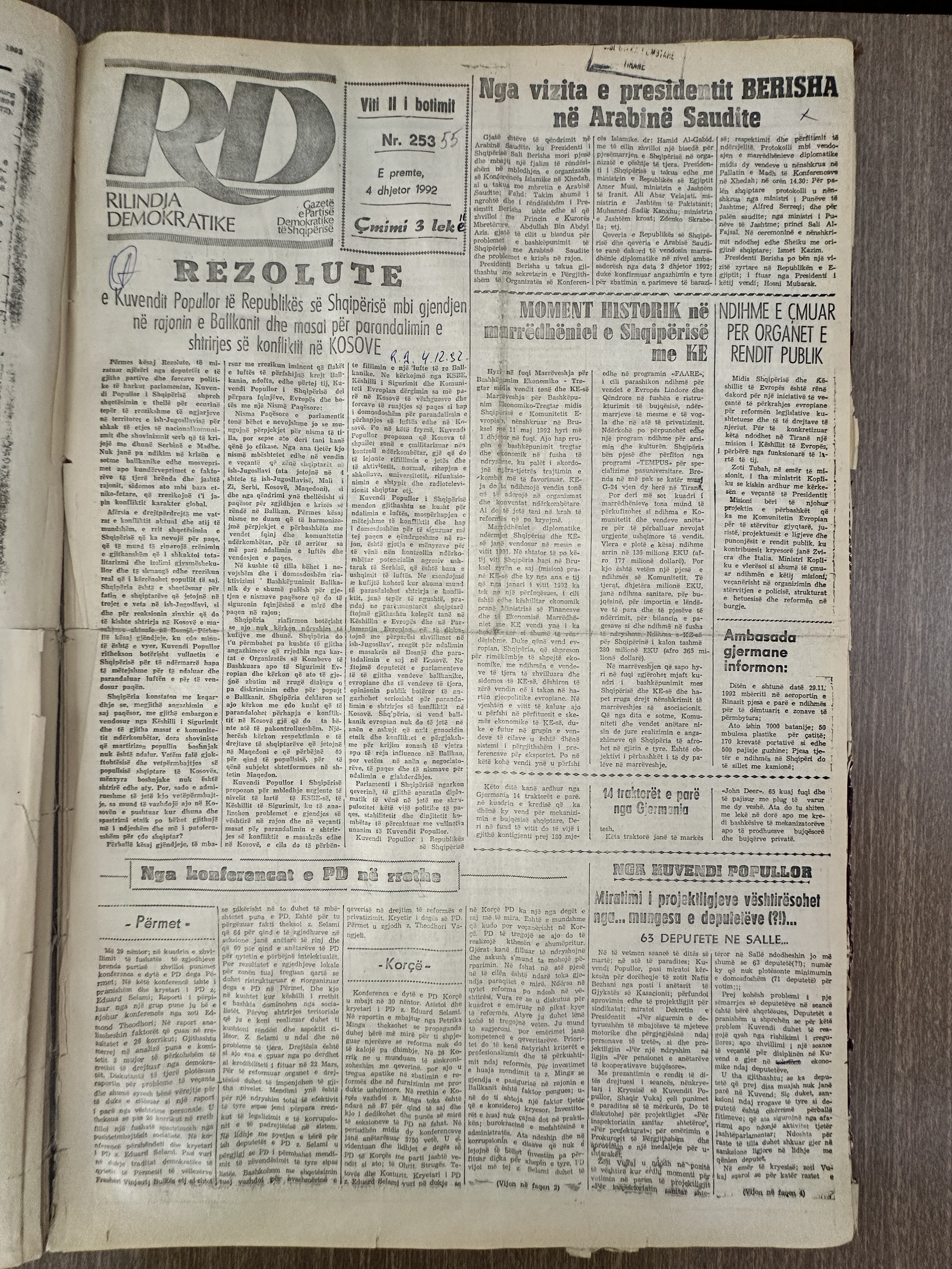 Rilindja Demokratike 1992-12-04