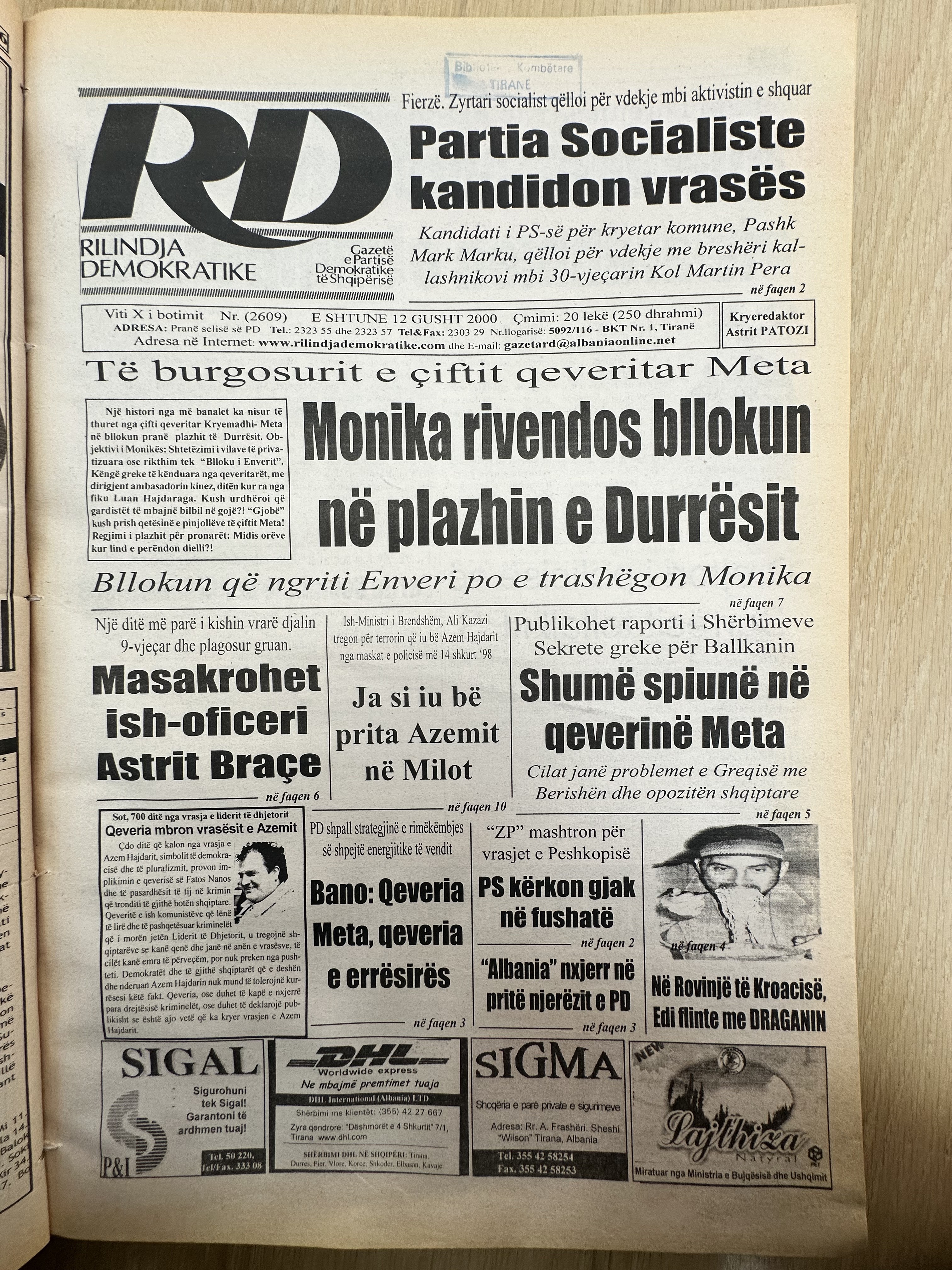 Rilindja Demokratike 2000-08-12
