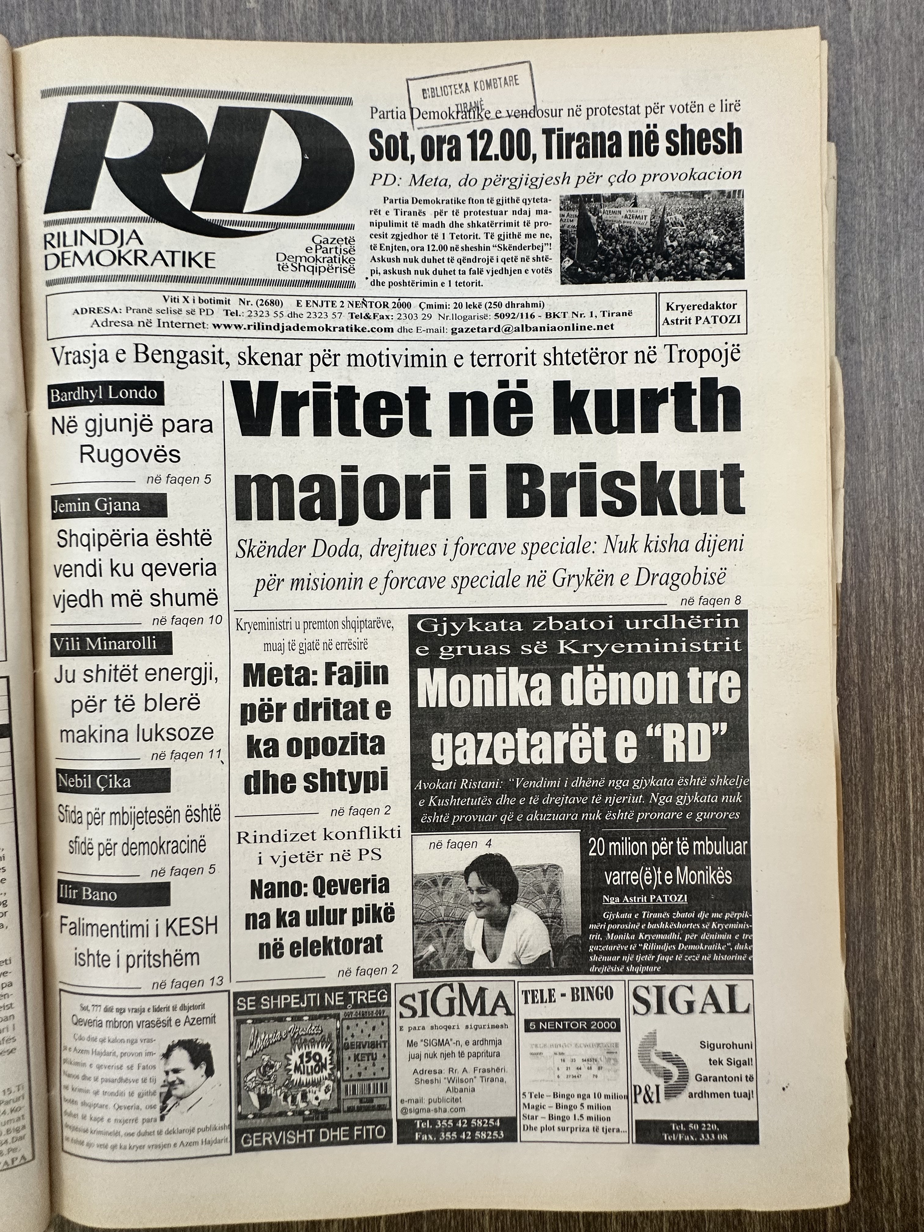 Rilindja Demokratike 2000-11-02