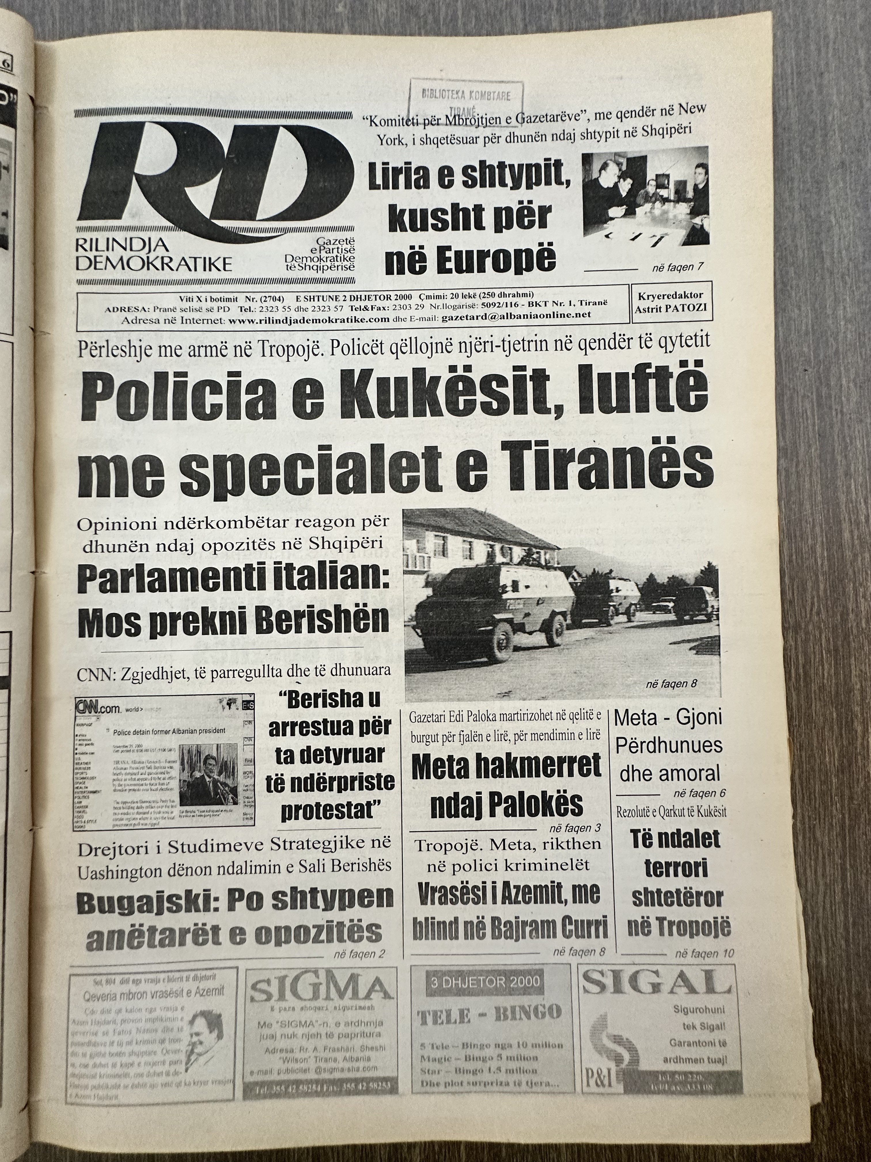 Rilindja Demokratike 2000-02-05