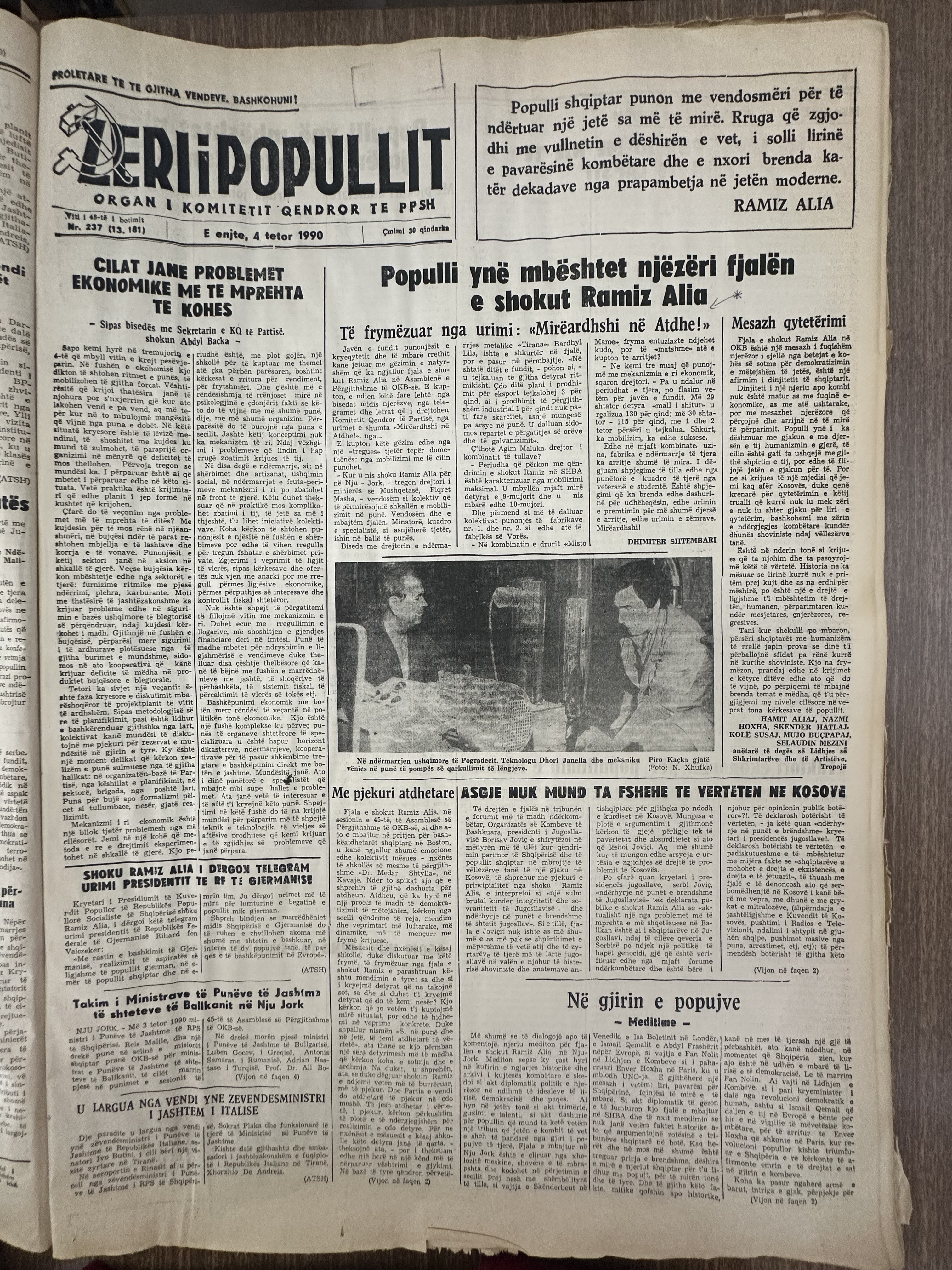Zëri i Popullit 1990-10-04