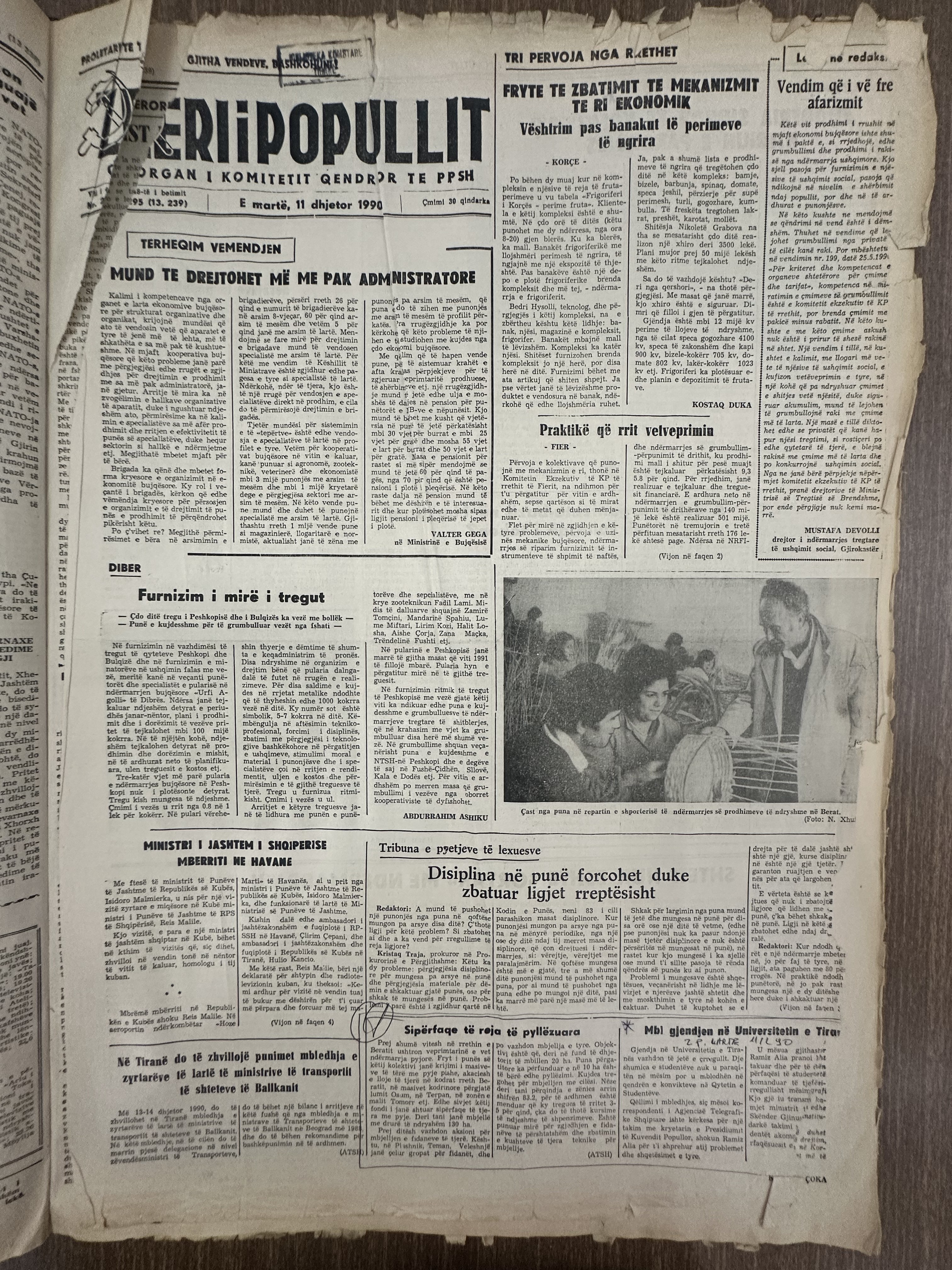 Zëri i Popullit 1990-12-11