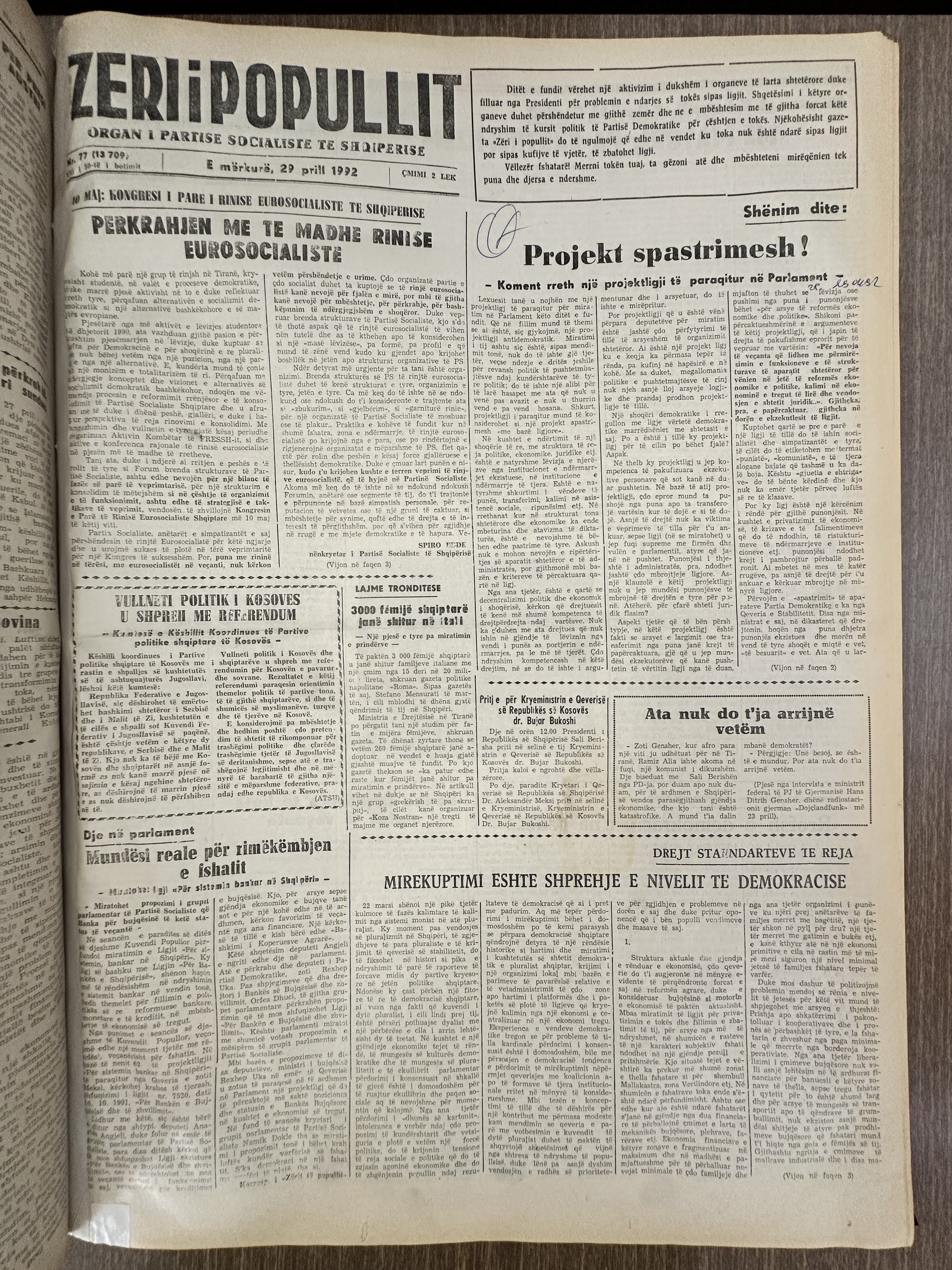 Zëri i Popullit 1992-04-29