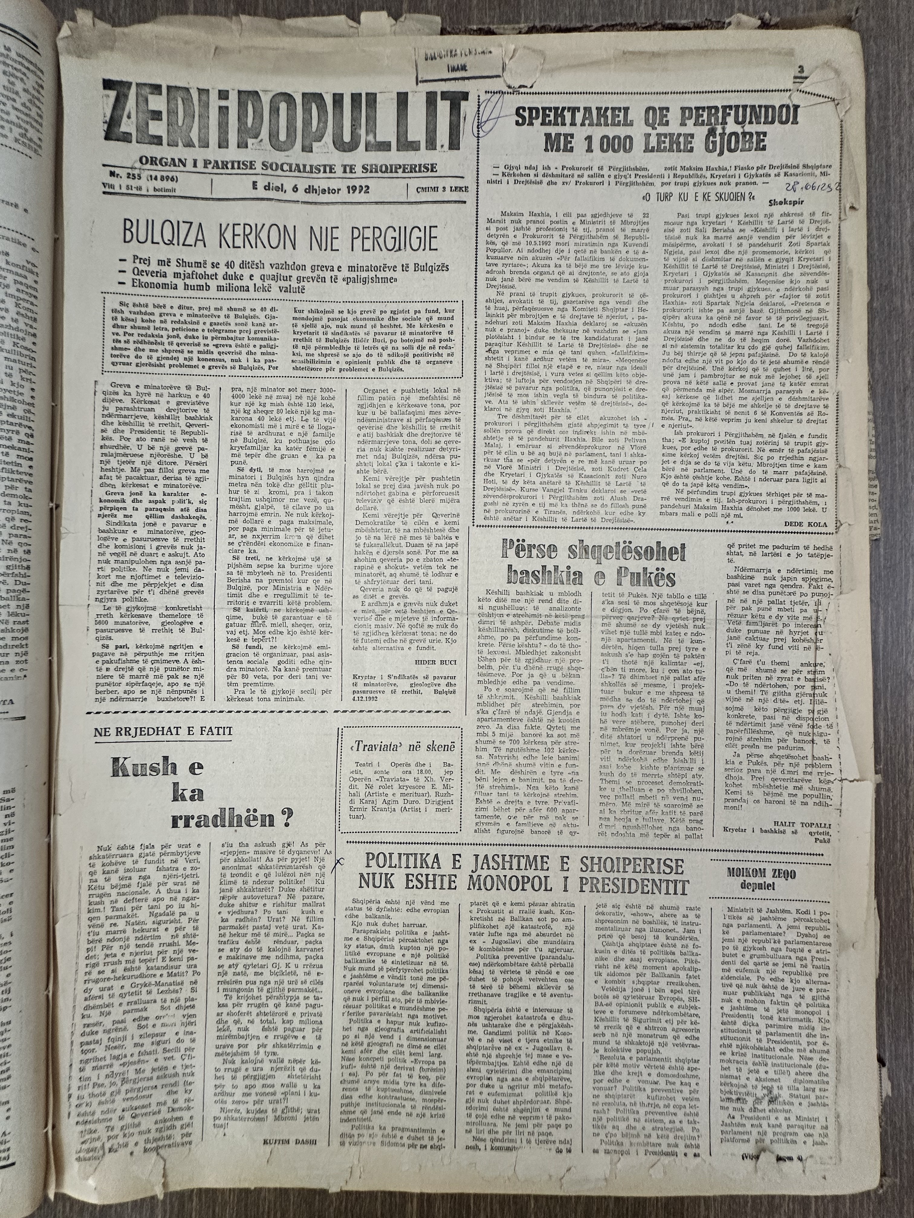 Zëri i Popullit 1992-12-06