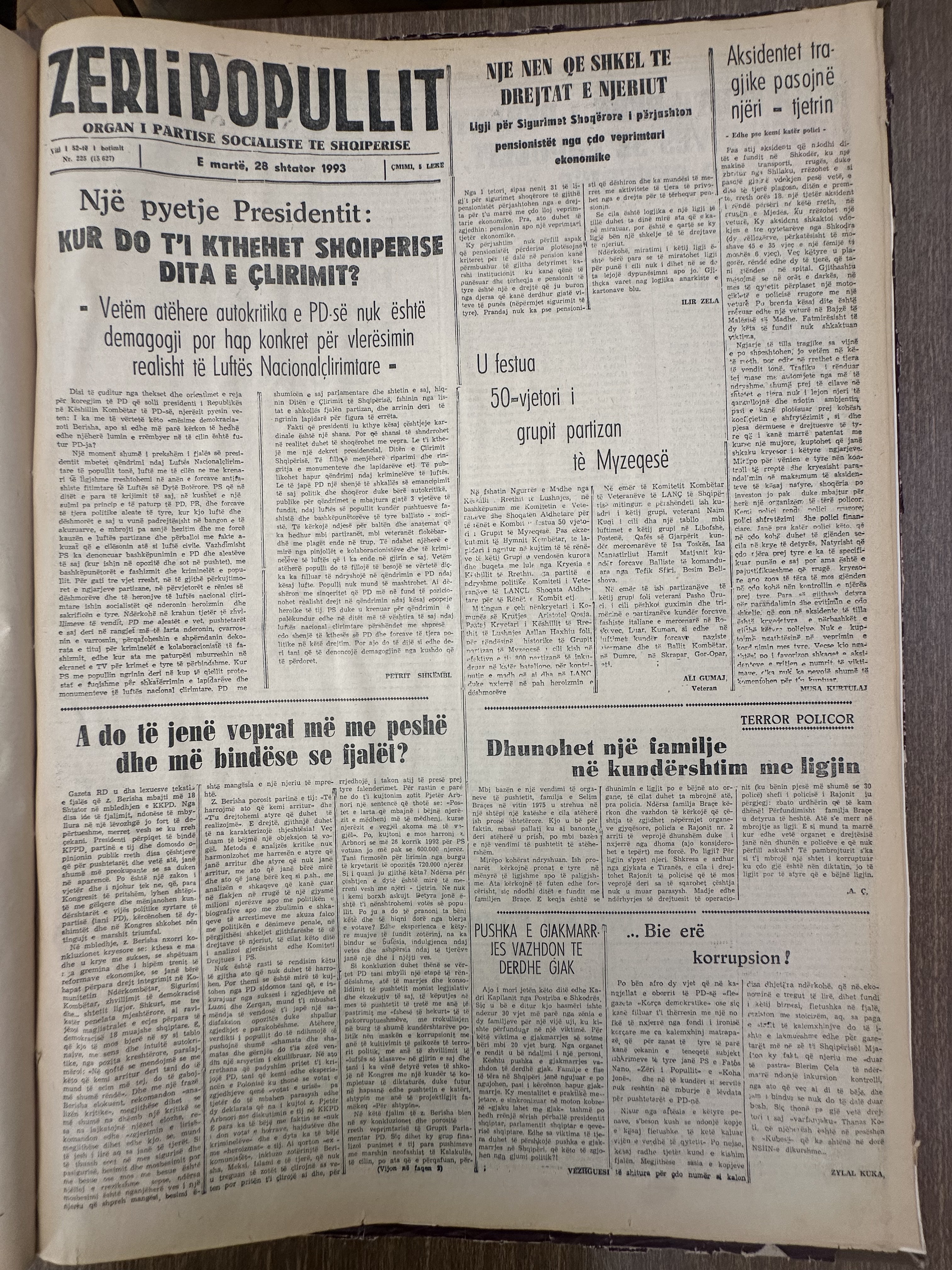 Zëri i Popullit 1993-09-28