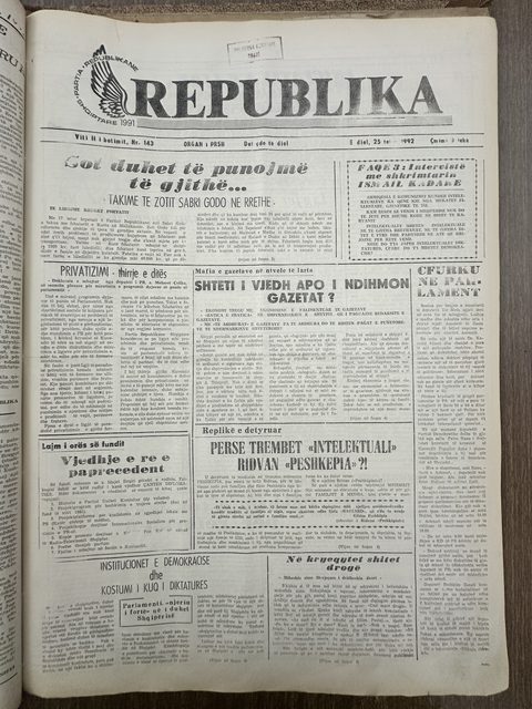 Republika 1992-10-25