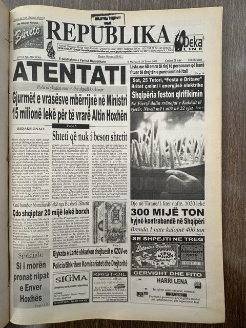 Republika 2000-10-25