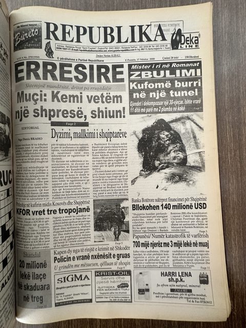 Republika 2000-11-17