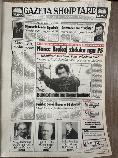 Gazeta Shqiptare 1998-08-25