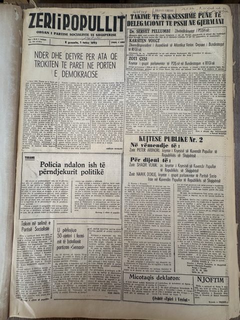 Zëri i Popullit 1993-10-01