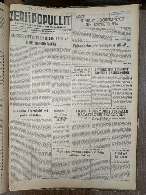 Zëri i Popullit 1993-12-29