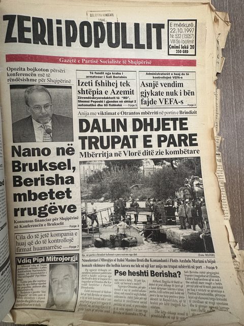 Zëri i Popullit 1997-10-22